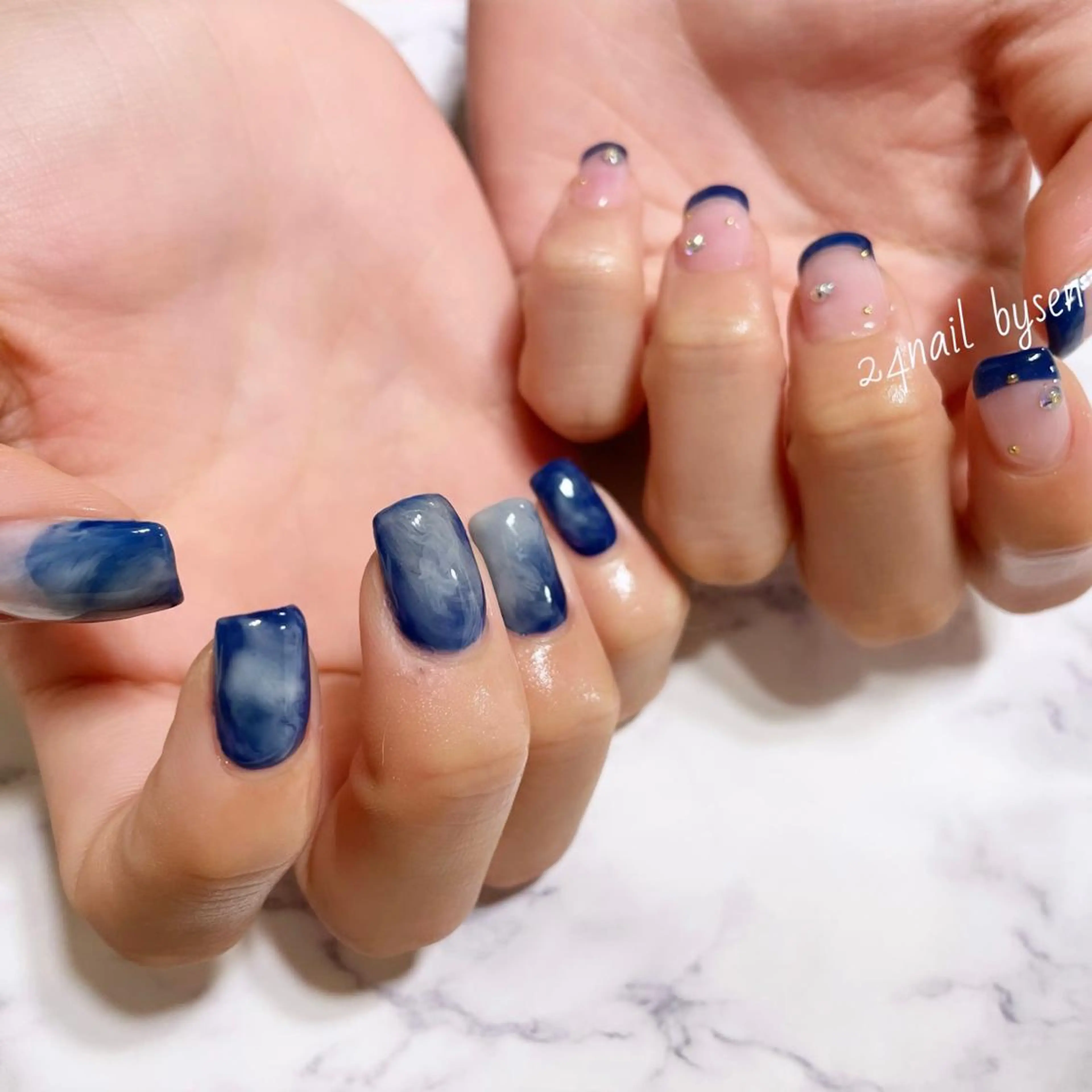 ネイル 持ち込み ネイビー ハンドネイル Atelier by 24nail/Ayaのネイルデザイン
