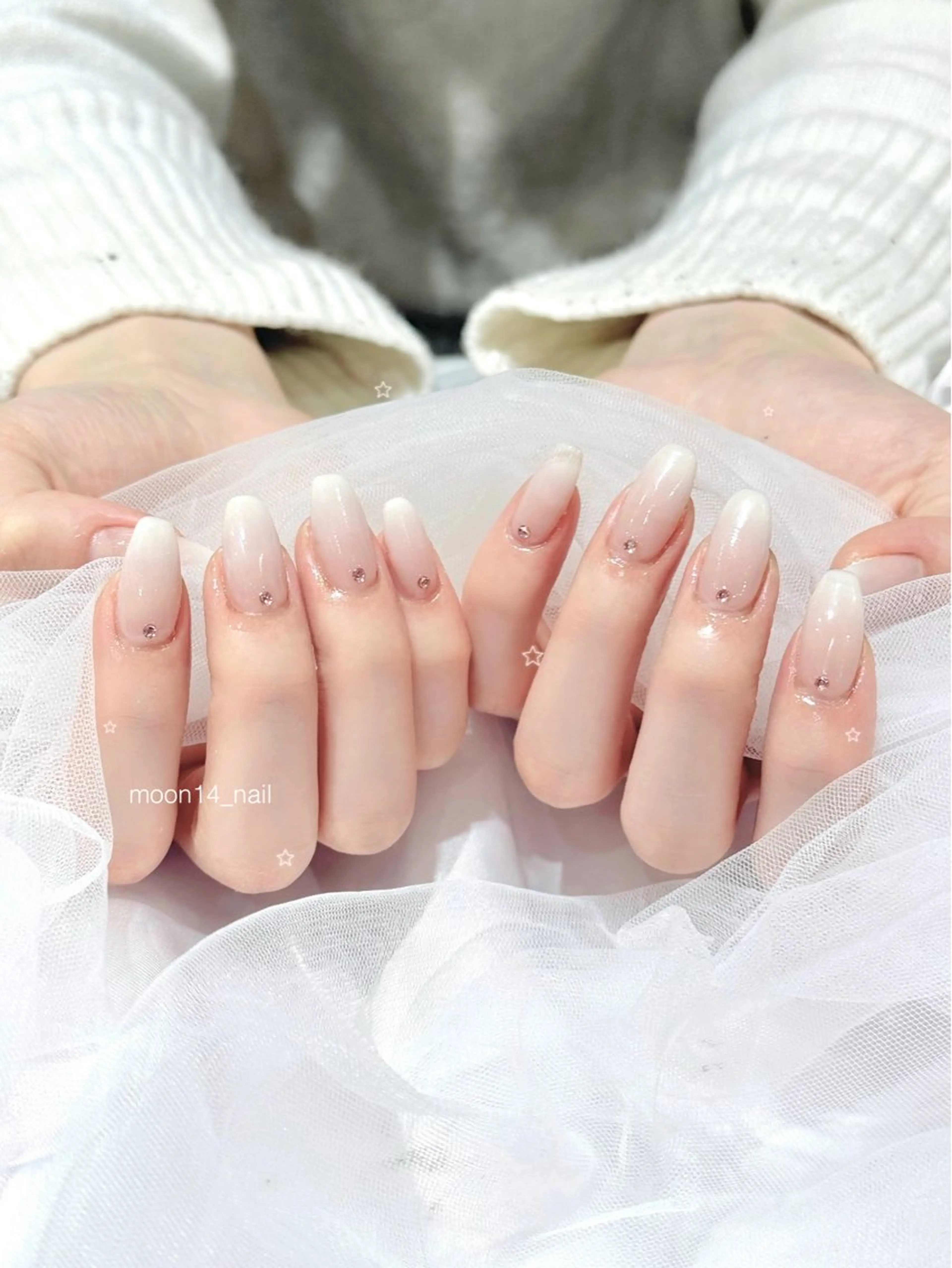 ネイル ジェルネイル グラデーション パラジェル ピンク シンプルネイル ハンドネイル natsuki 💫のネイルデザイン