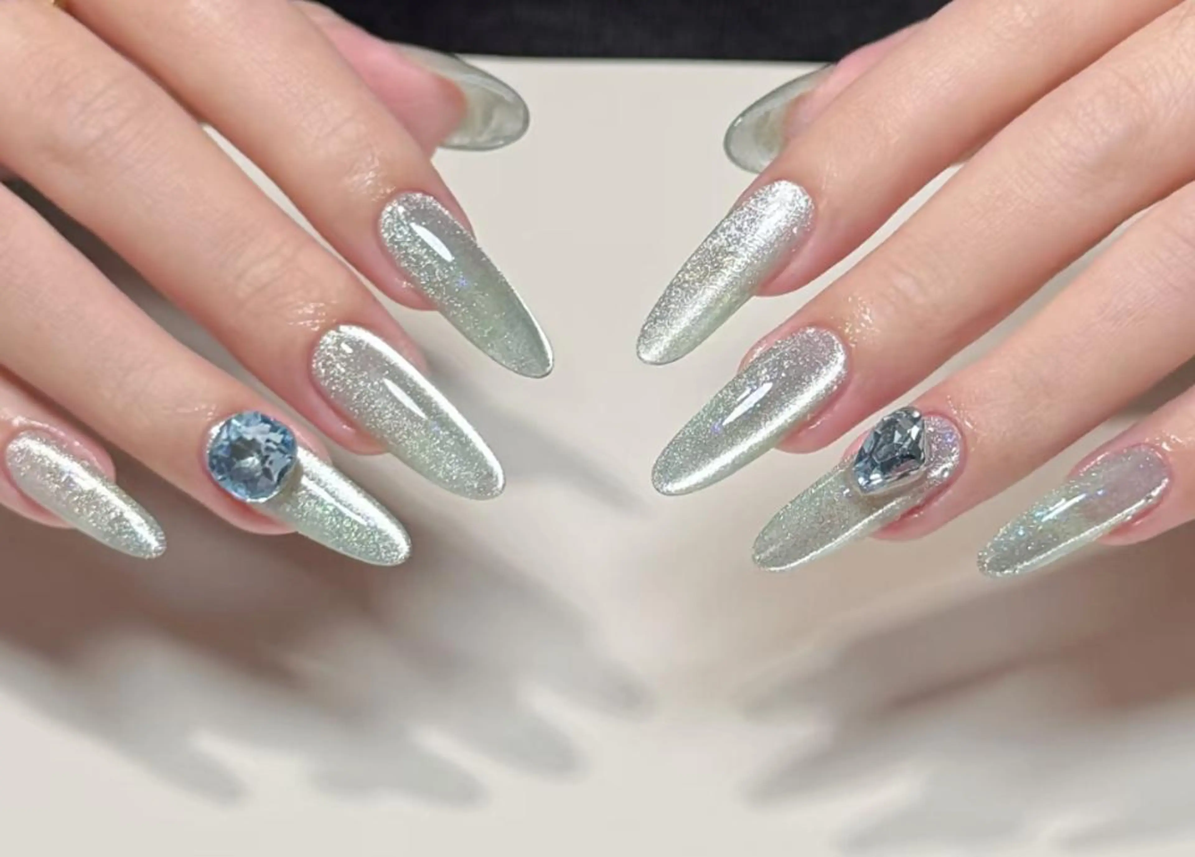 ネイル ハンドネイル エリ🫧 nail池袋東口のネイルデザイン