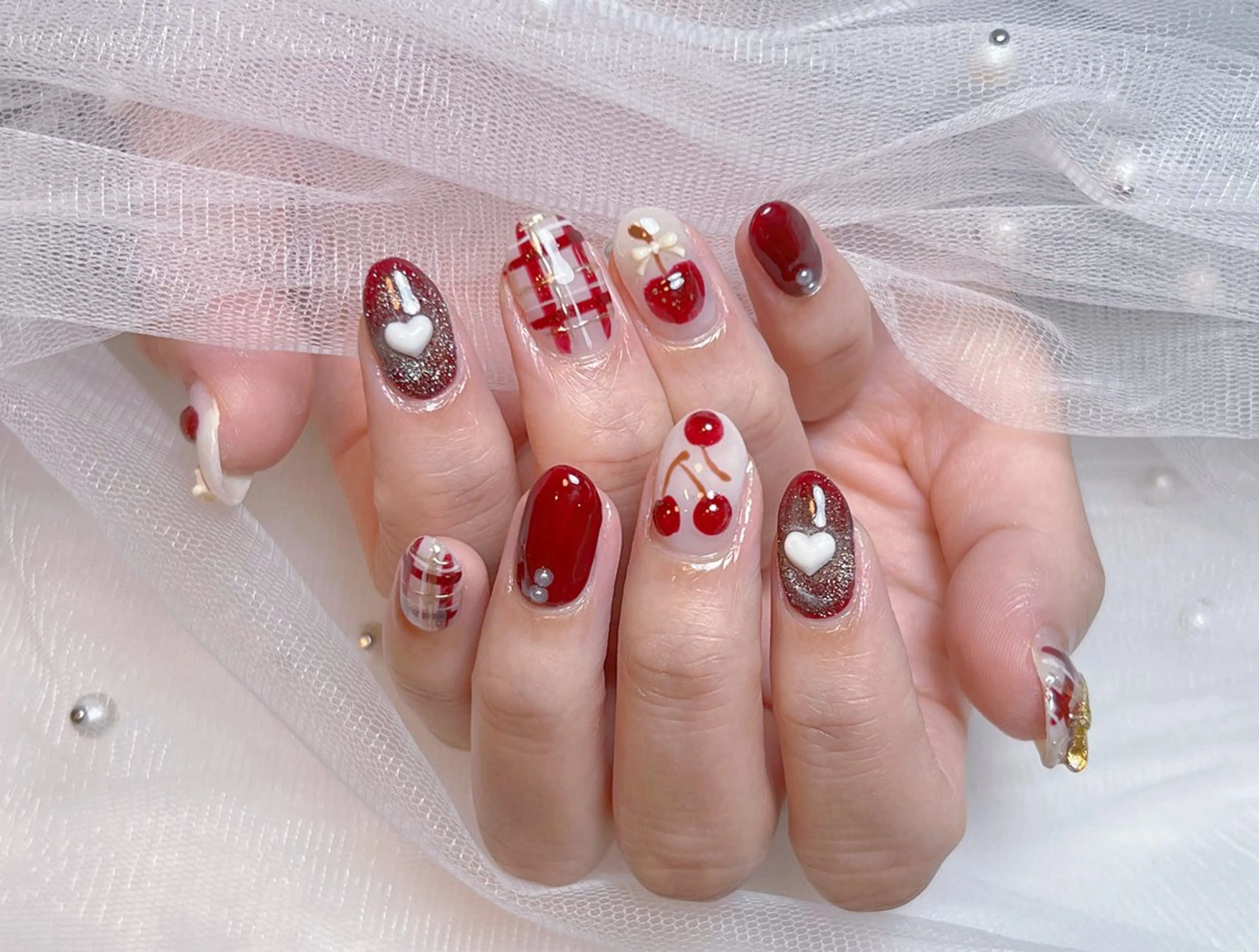 ネイル アートネイル オーロラネイル チークネイル 長さ出し フットネイル Miya _nailのネイルデザイン