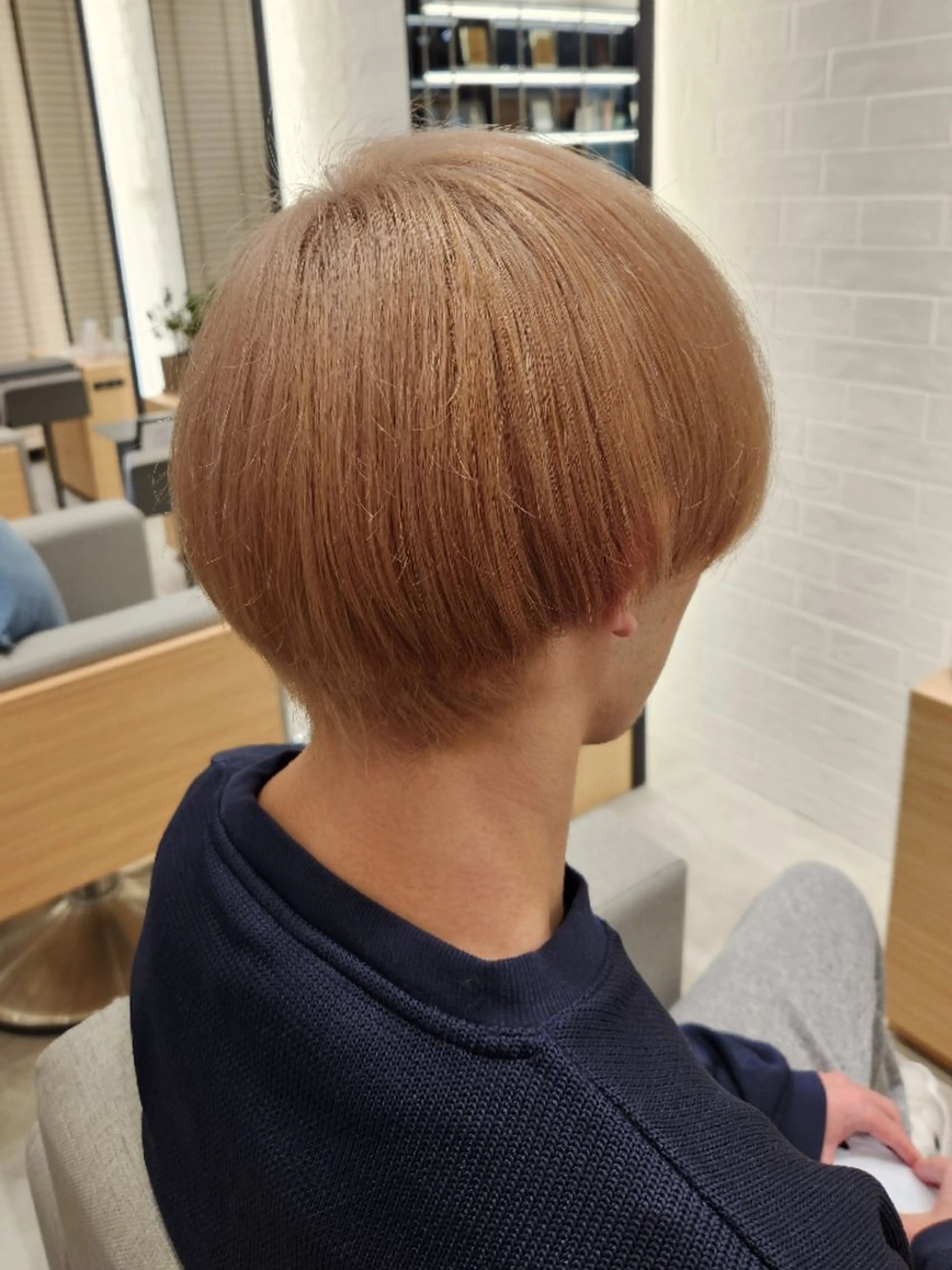 カラー ショート ヘアカラー 💜艶髪カラー💜 🎶富川美希🎶のヘアスタイル