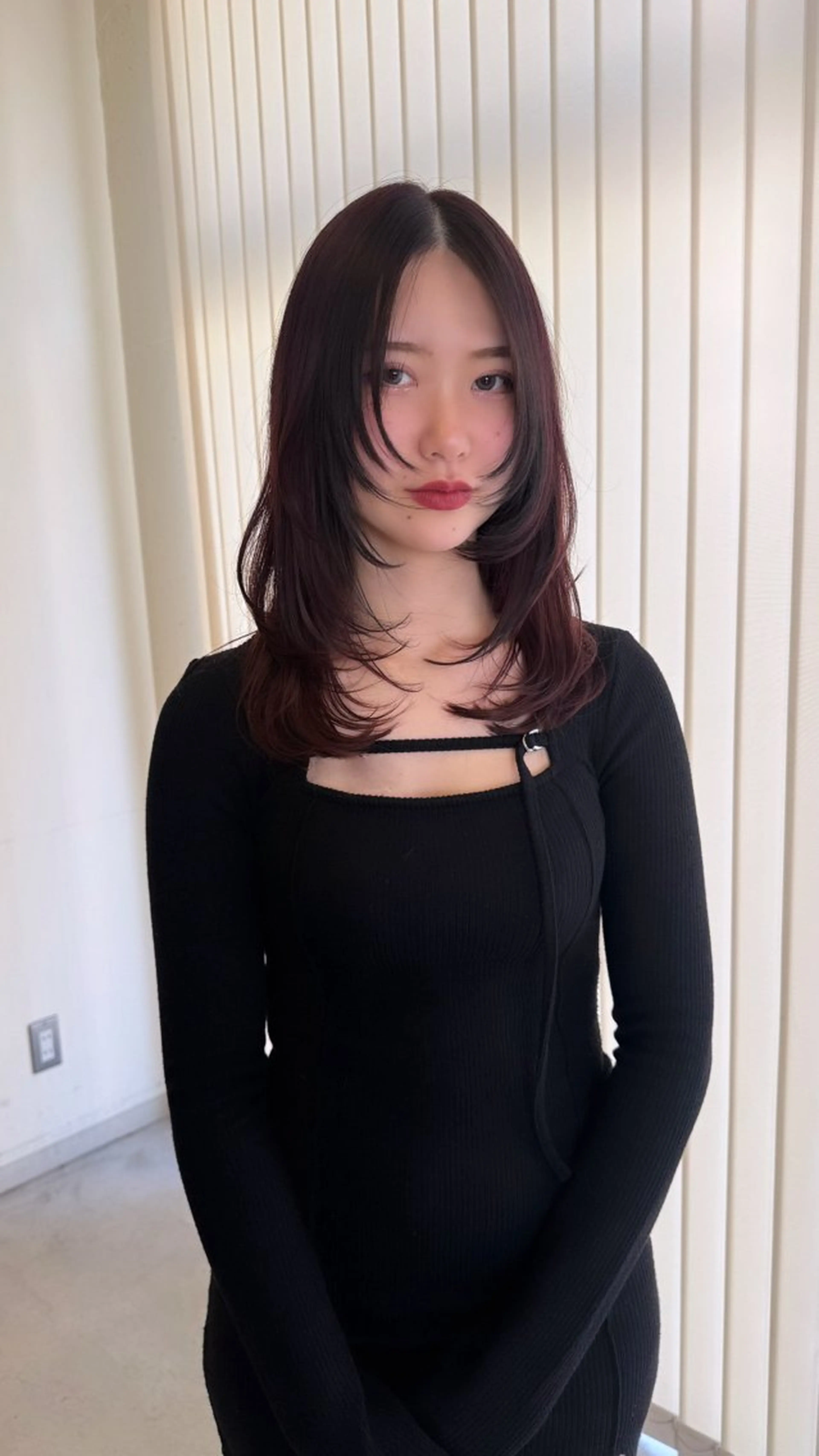 セミロング レイヤーカット/ 艶カラー/YUKAのヘアスタイル