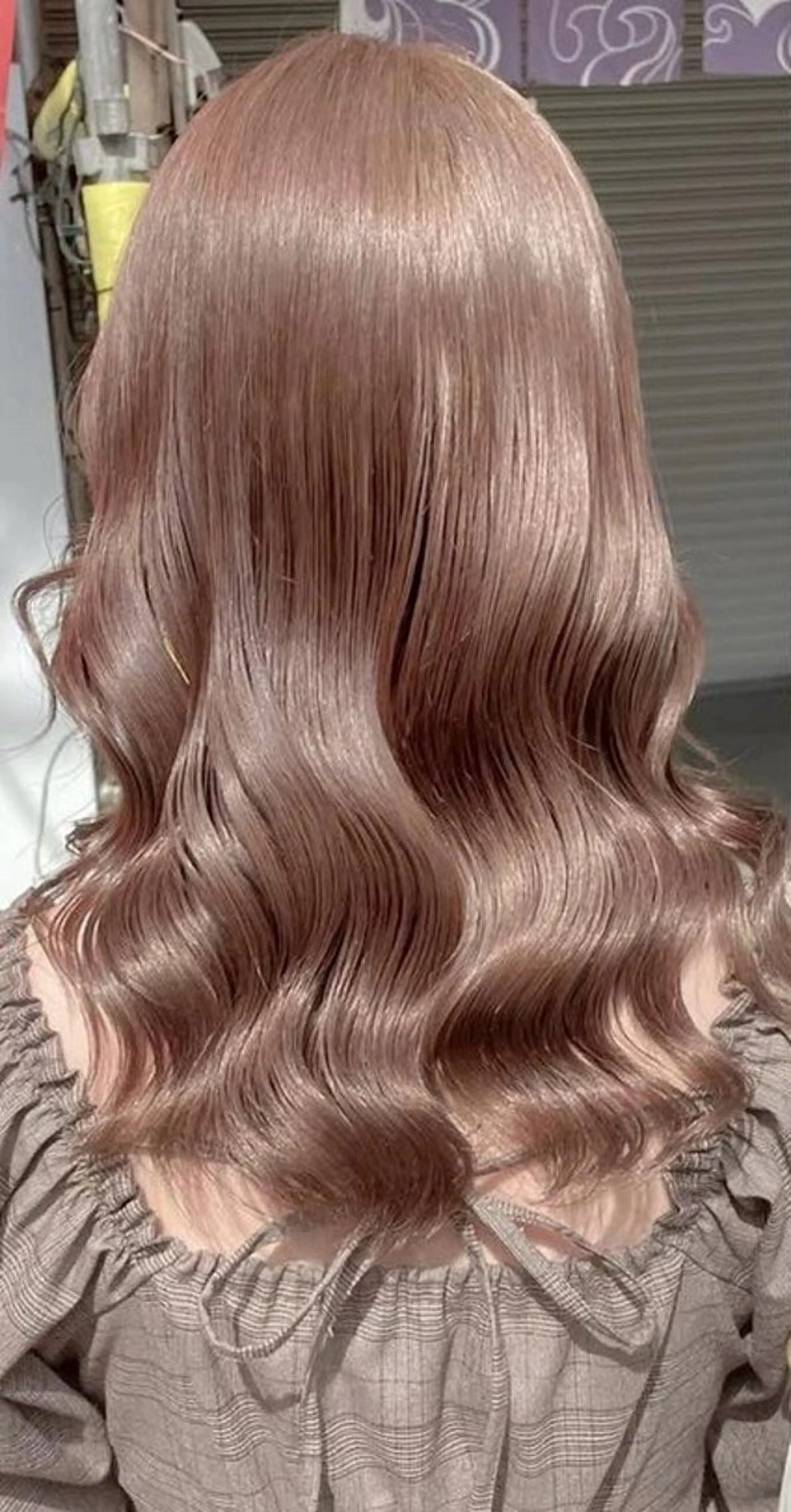 セミロング カラー アッシュ アッシュグレー ベージュカラー ブリーチ ブロンド ヘアカラー トリートメント 【美髪ハイトーン】 髪質改善/大和🎀のヘアスタイル