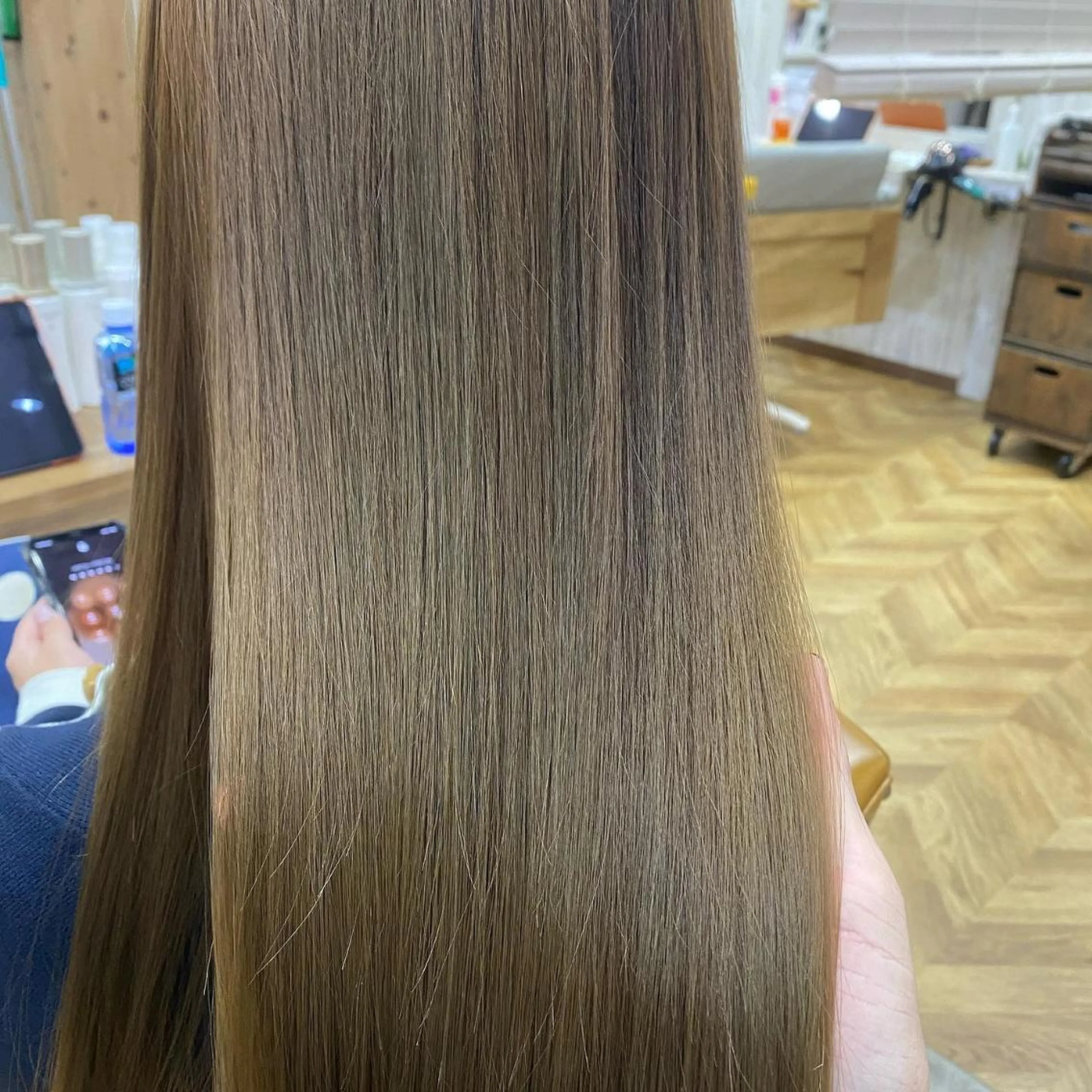 ショート カラー パーマ ヘアアレンジ メンズ キッズ ネイル マツエク・マツパ メンズハイライト メンズインナーカラー アクアカラー ベージュカラー ハイライトカラー Saffyハリウッド トリートメント◎のヘアスタイル