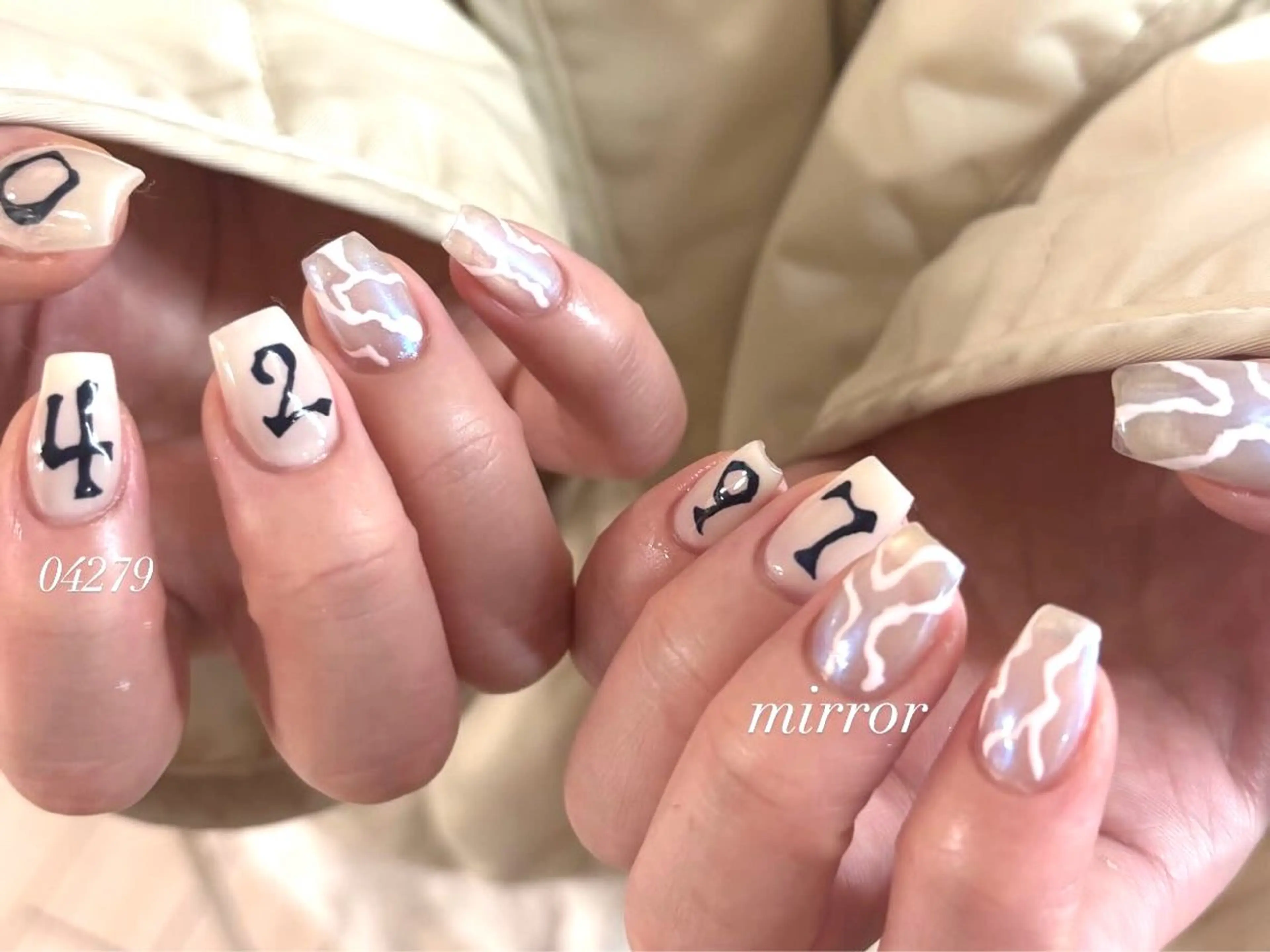 ネイル ハンドネイル 🍓リスブラン MELのネイルデザイン