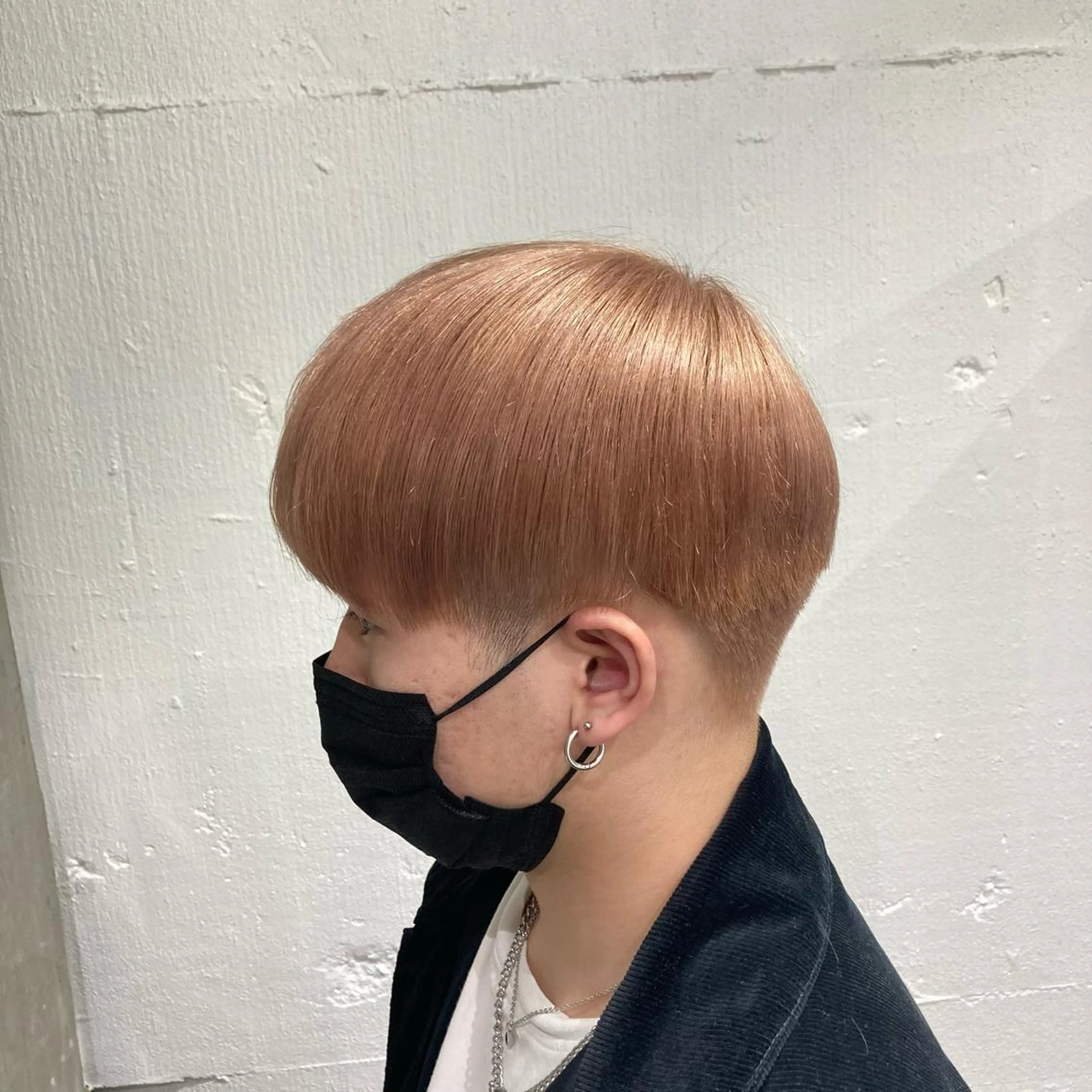 ショート カラー 渋谷🎨ハイトーン× エクステ🎨レンのヘアスタイル