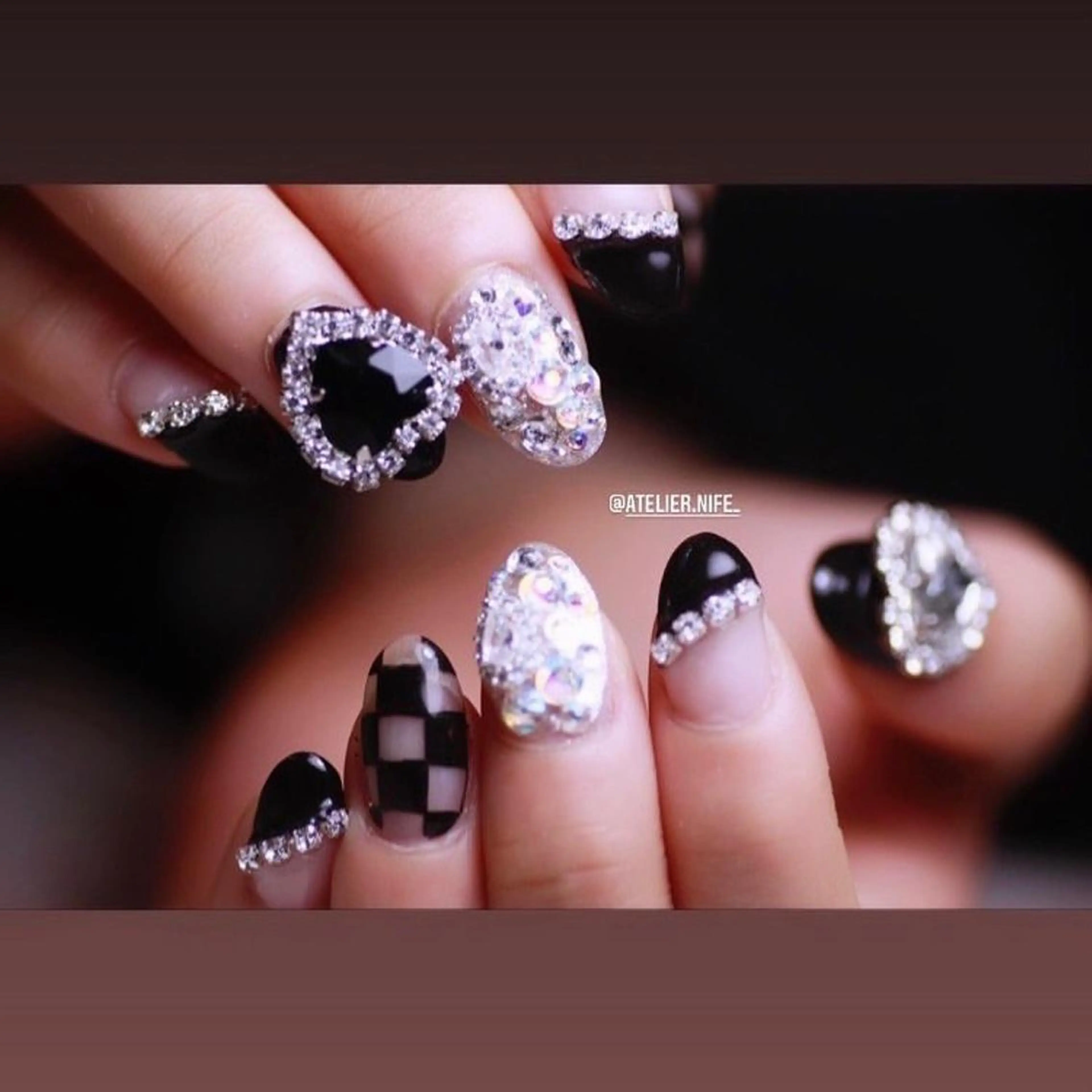 ネイル アートネイル ニュアンスネイル ワンホンネイル atelier nife.のネイルデザイン