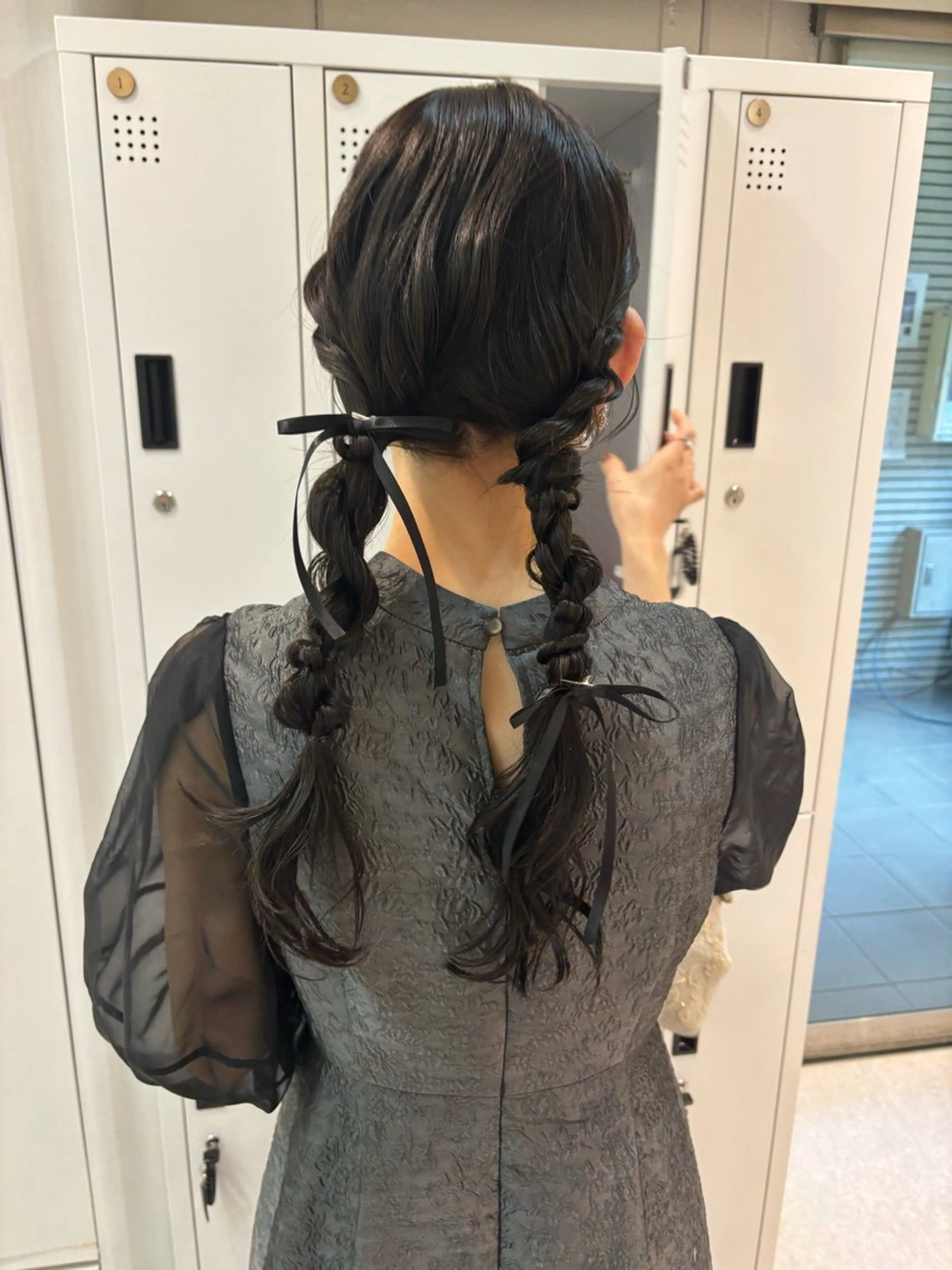 ヘアアレンジ 結婚式・ブライダル ヘアセット レイヤーカット🎀 kanaのヘアスタイル