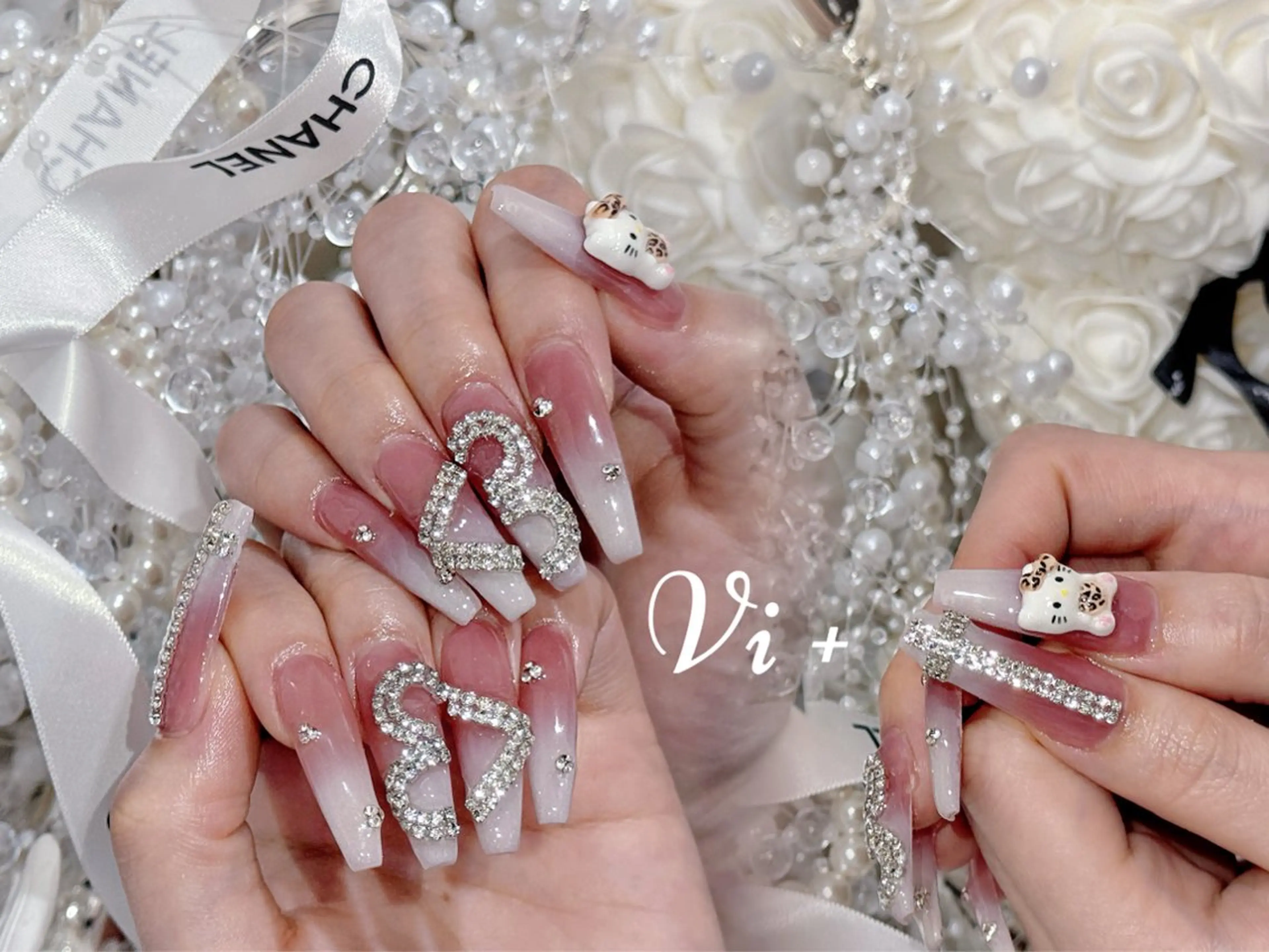 ネイル ハンドネイル ✨Nailsalon Vi+✨のネイルデザイン