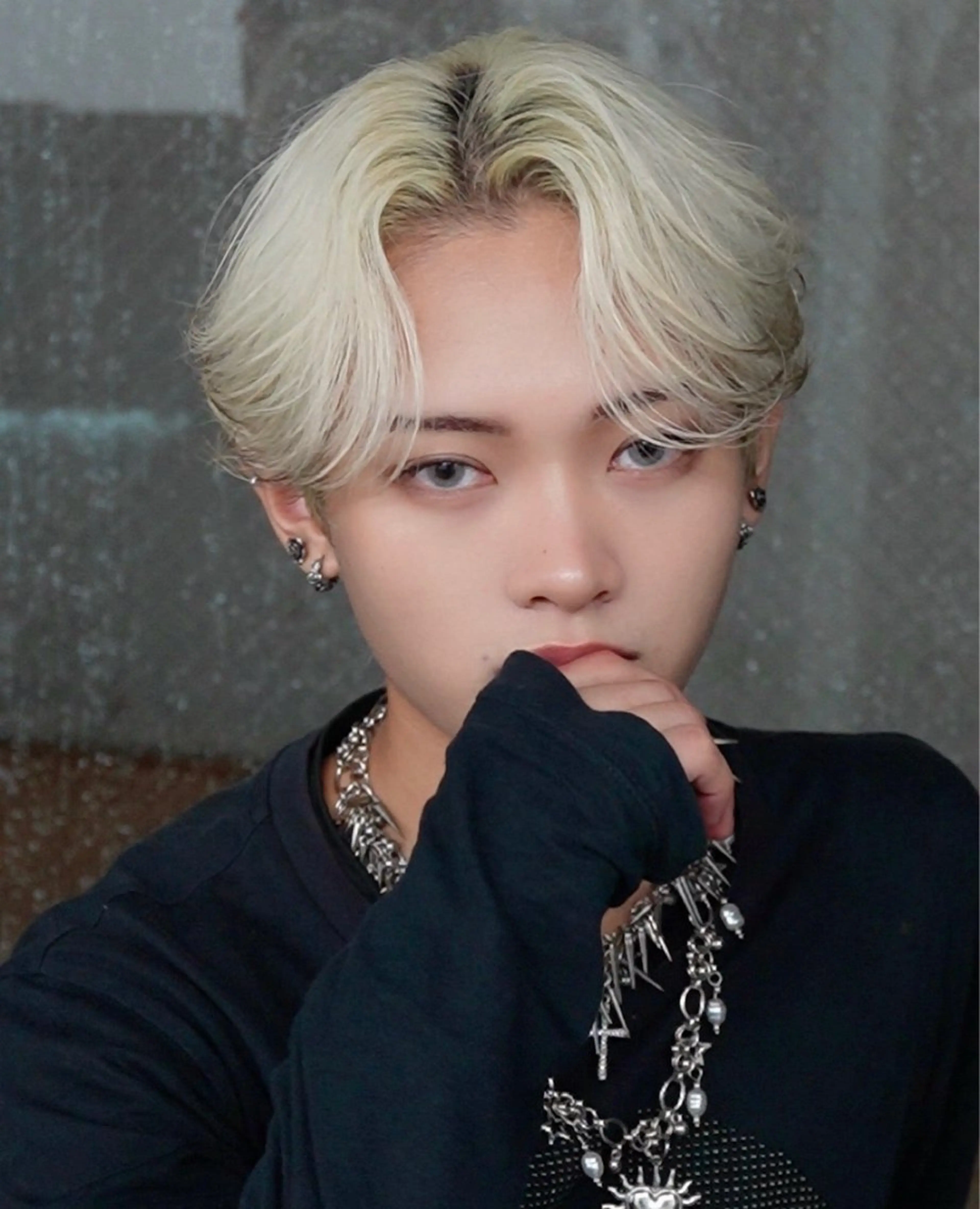 カラー メンズ 岩佐 柚太のヘアスタイル
