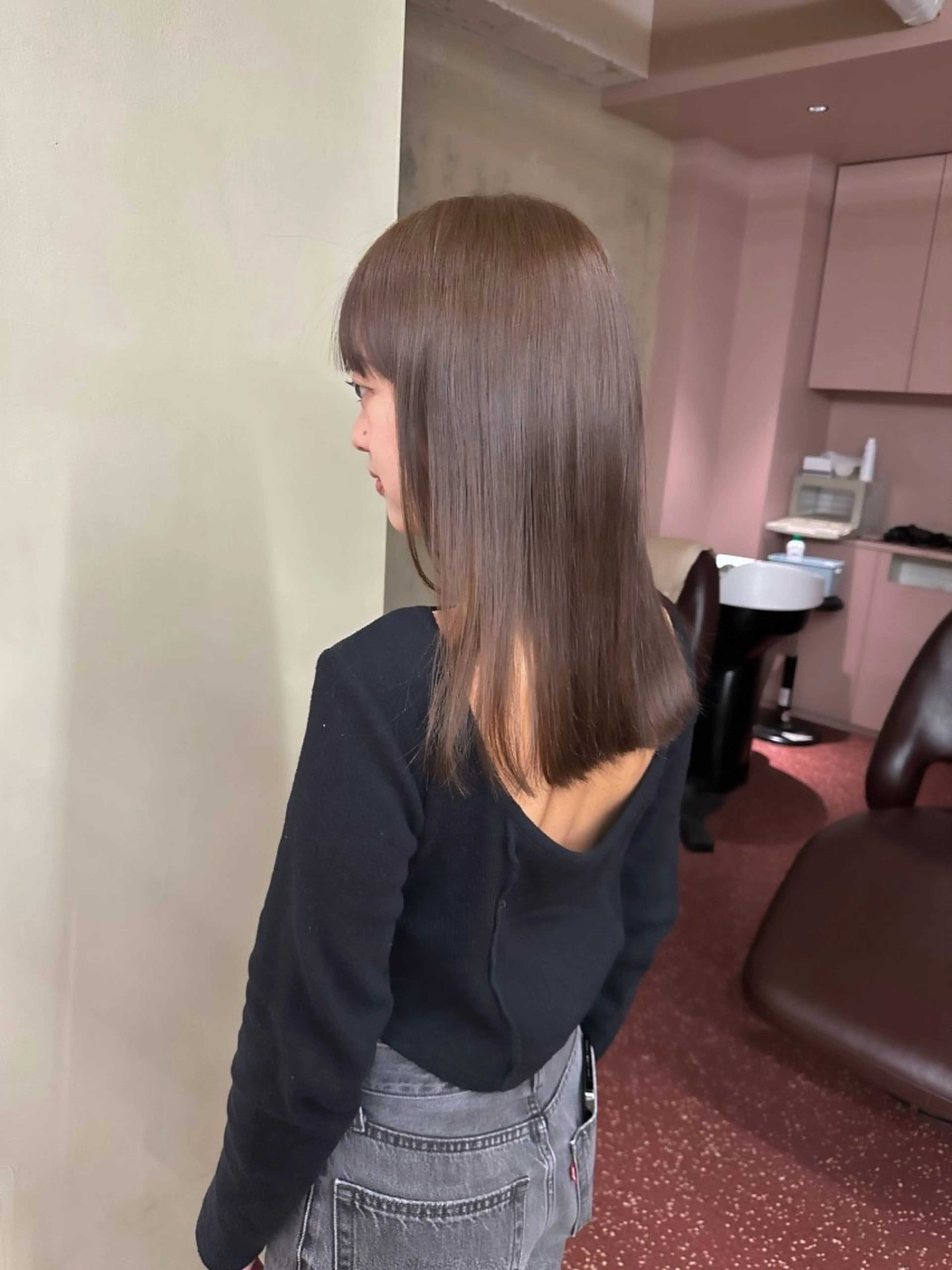 ミディアム カラー ブリーチ 透明感カラー ダブルカラー グレージュ ブリーチなしカラー ヘアカラー トリートメント yupi🐈⬛ レイヤー/パーマのヘアスタイル