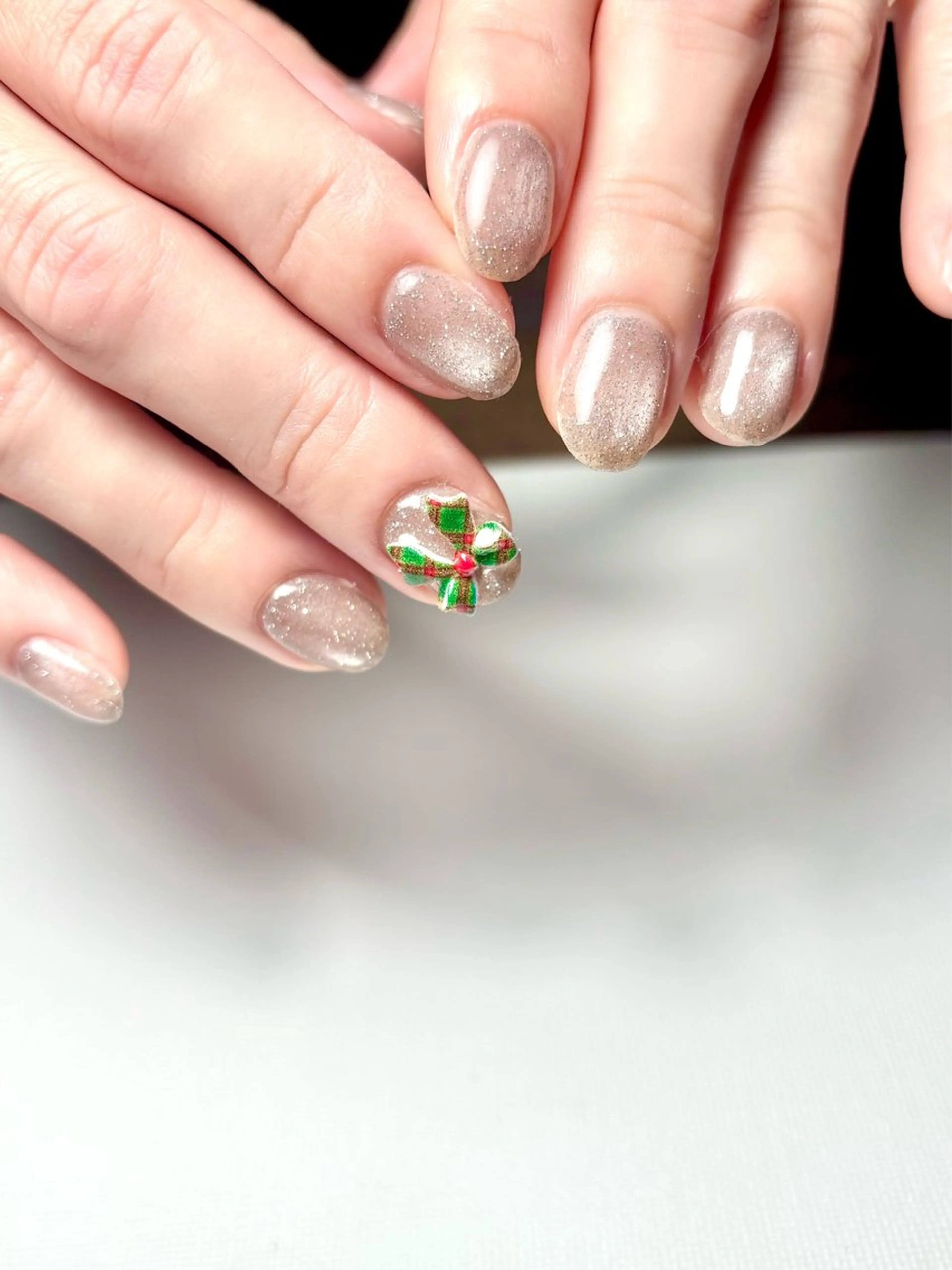 ネイル ハンドネイル Hum.nail （はむ.ねいる）のネイルデザイン