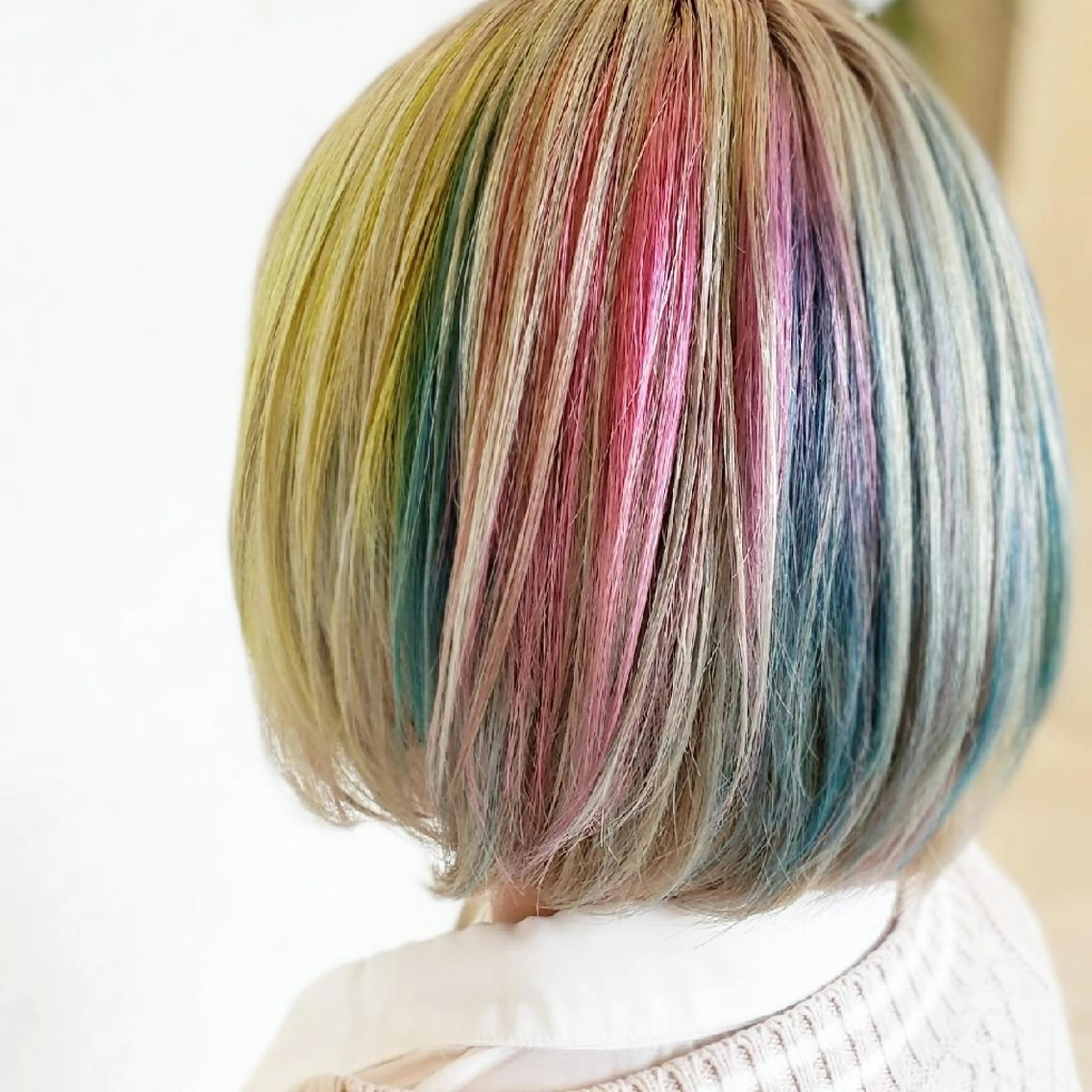 ★🌈ネオンビビットカラー（ユニコーンなど）デザインカラー★&トリートメント18000円（土日祝は＋2000円）の写真