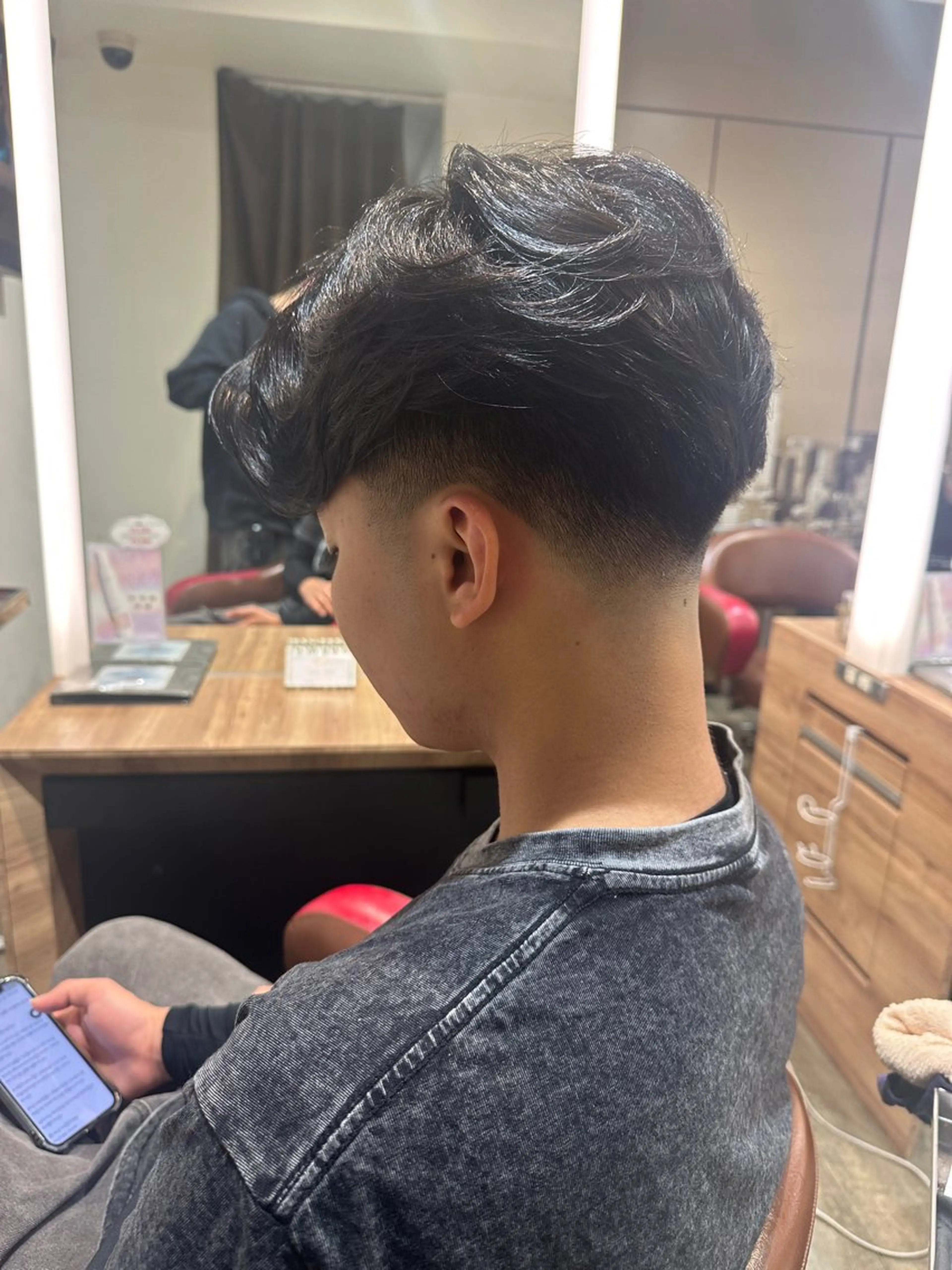 メンズ カット メンズパーマ/レイヤ ーカット岡田遥希のヘアスタイル