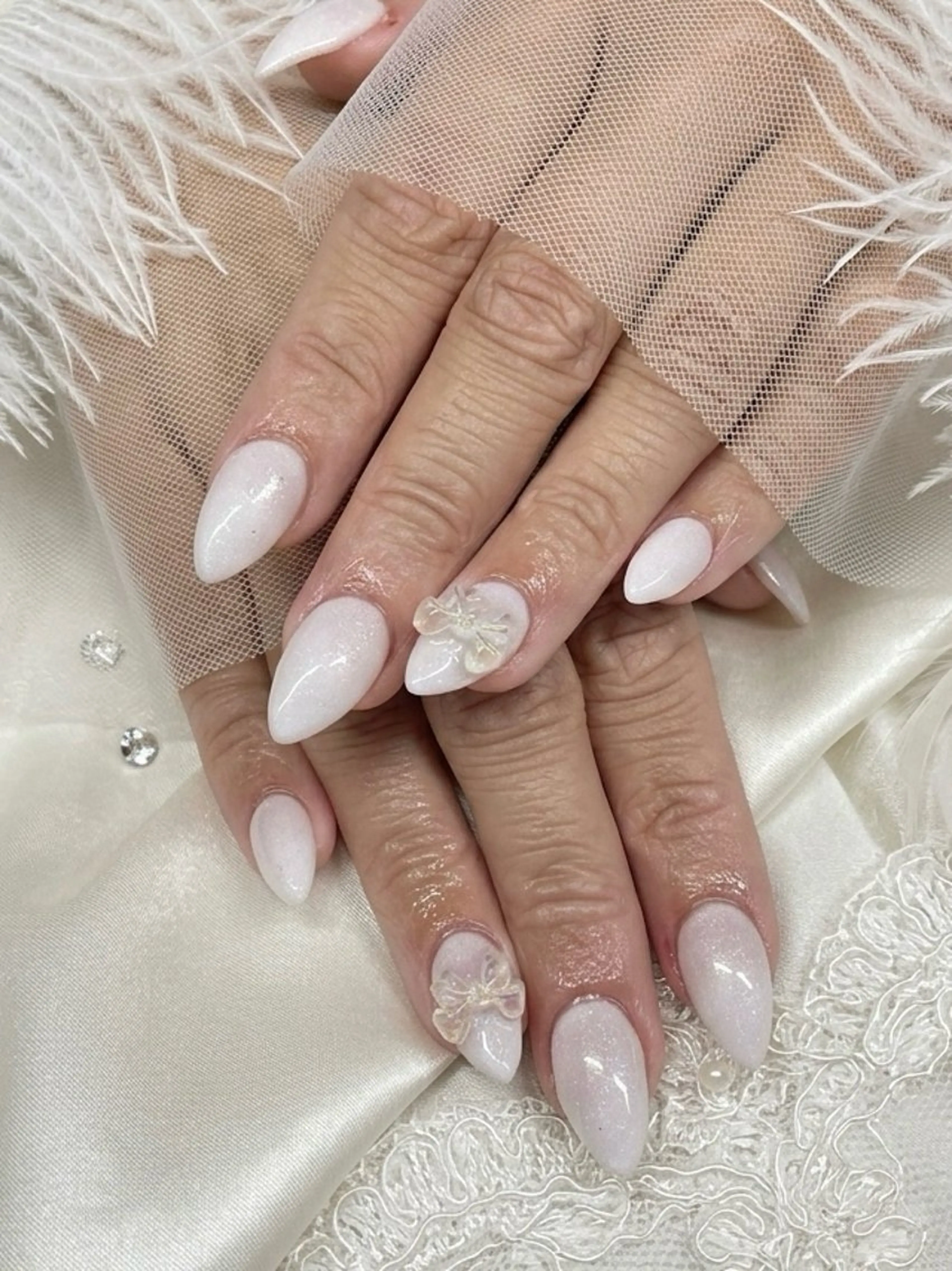 ネイル ホワイト ハンドネイル TUNEHA堂 (チュネハドウ)のネイルデザイン