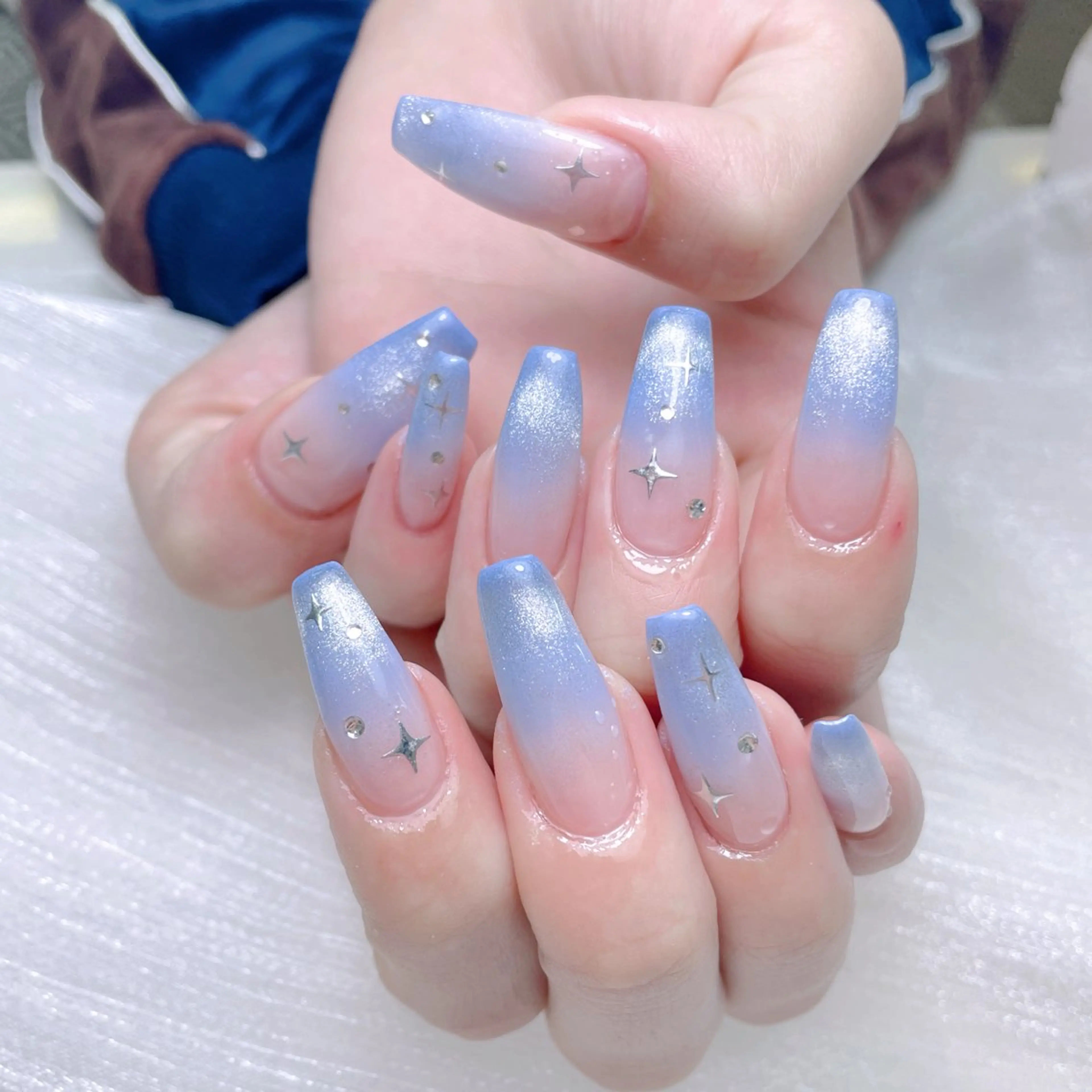 ネイル クリアネイル フラッシュネイル キラキラネイル ロングネイル マグネットネイル ハンドネイル princess👑 木戸　唯のネイルデザイン