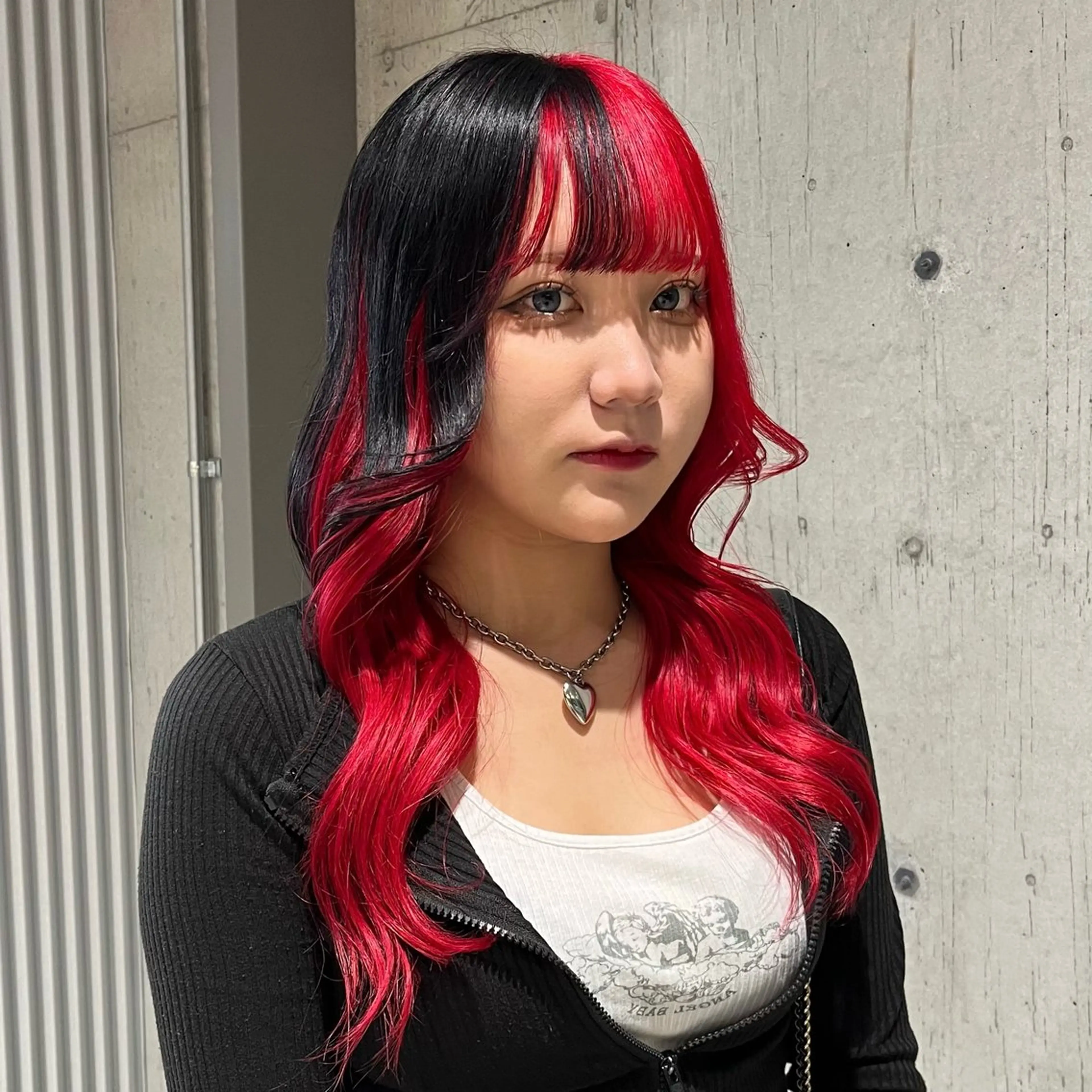 ロング カラー 最強デザインカラー/ ブリーチ/アヤミ🌟のヘアスタイル