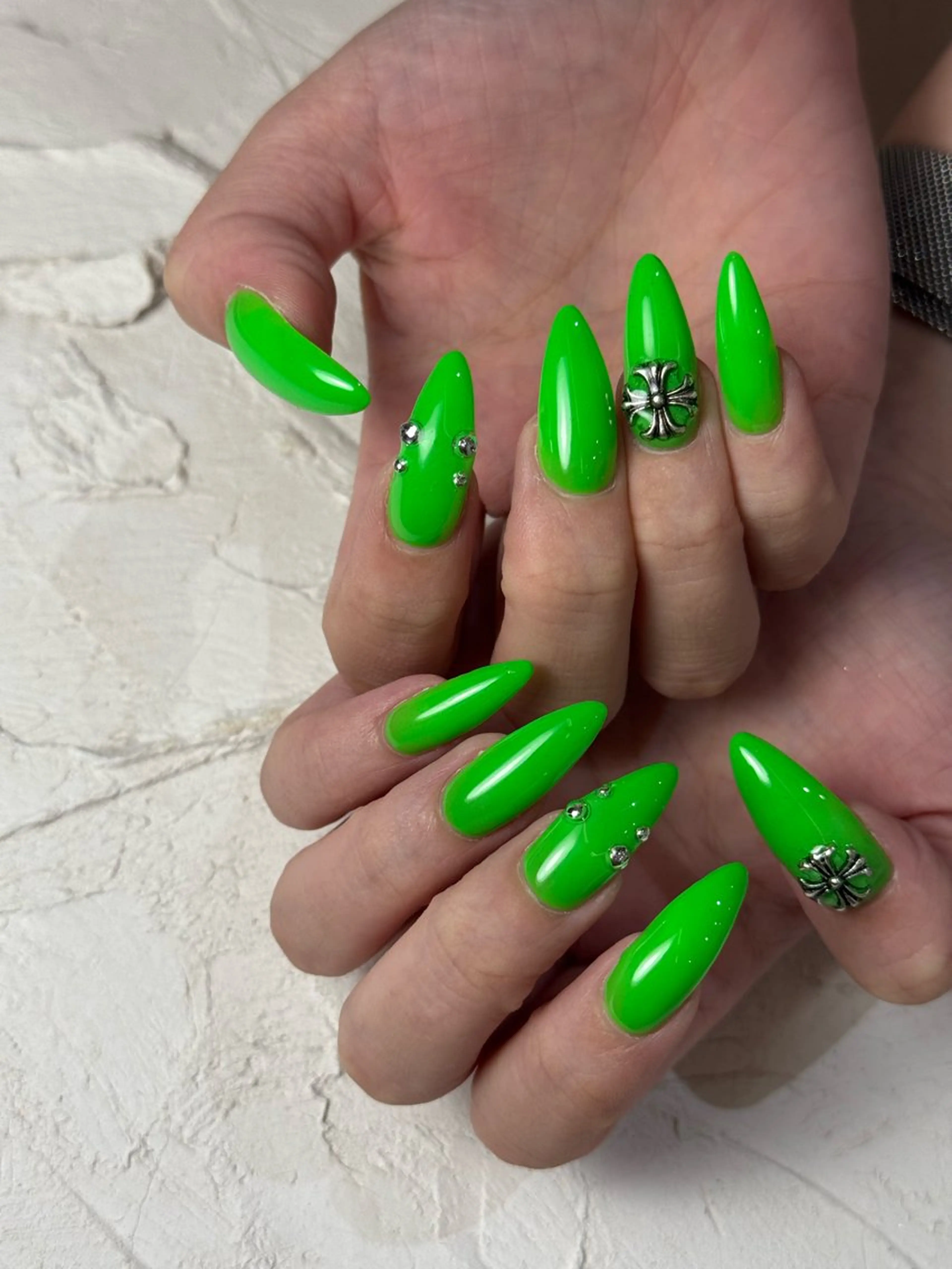 ネイル ハンドネイル le  nail edition天神店所属・le MAIKA 天神のネイルデザイン