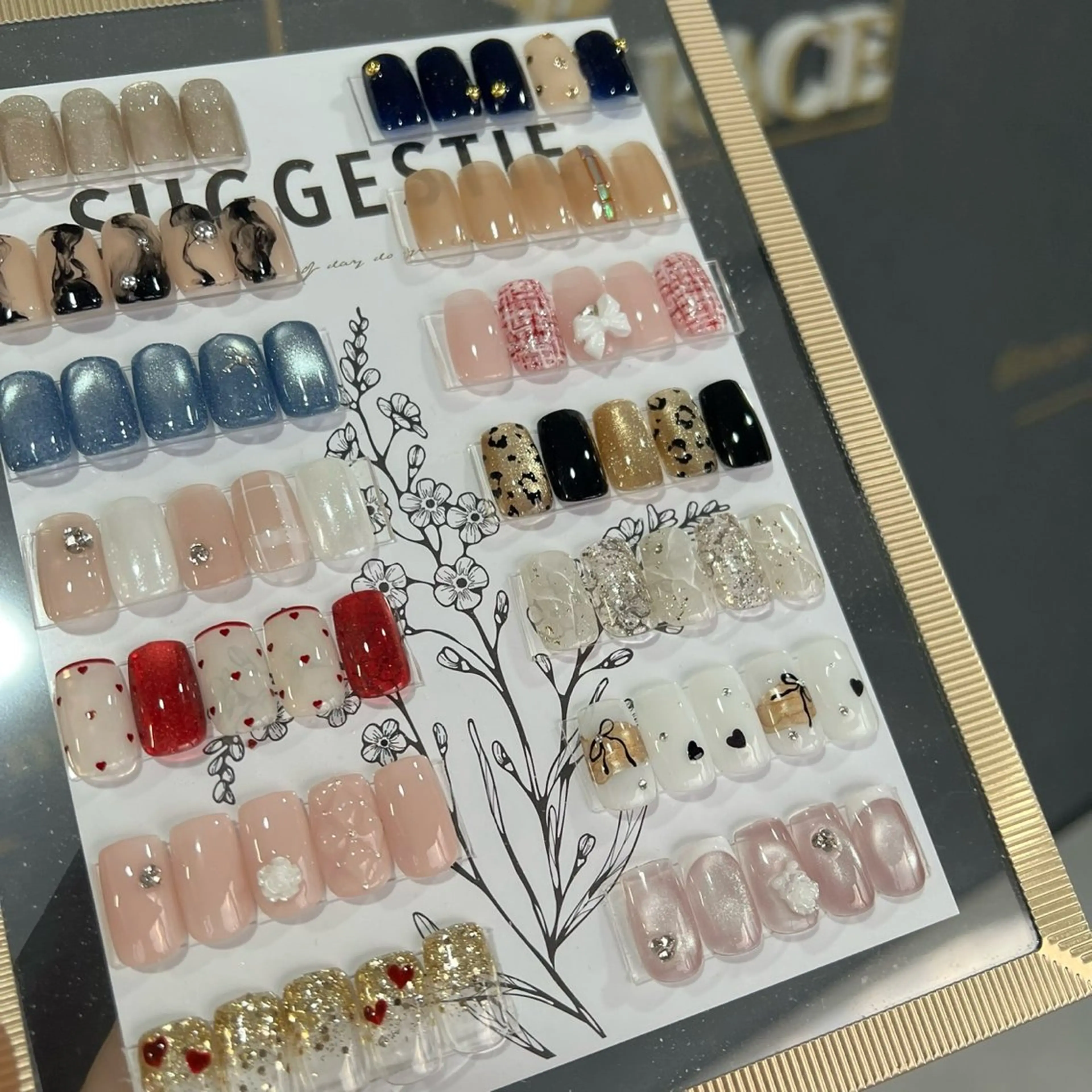 ネイル ハンドネイル GRACE Rioのネイルデザイン