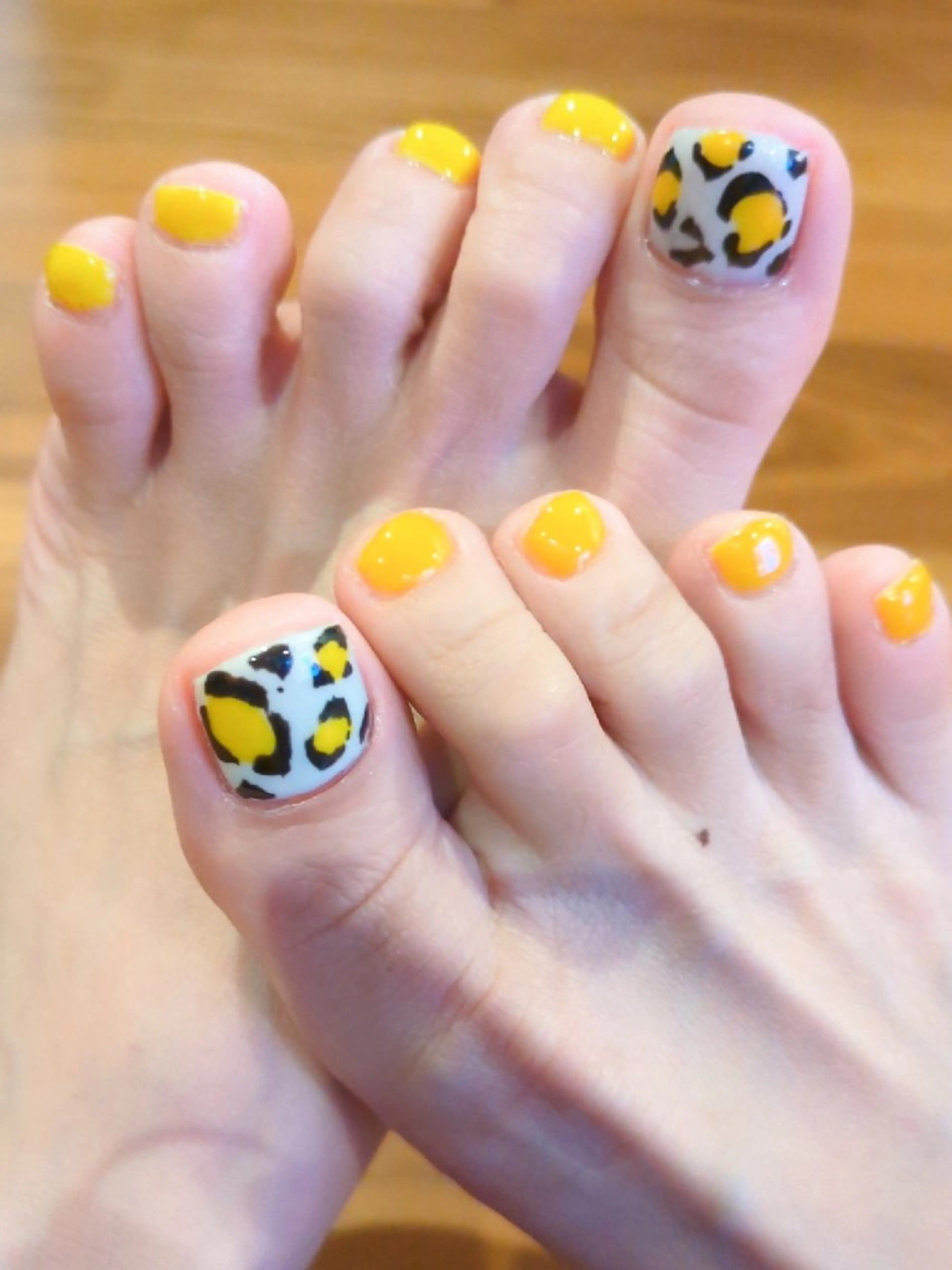 ネイル フットネイル フットネイル  SOLEIL 小玉の眉毛・アイブロウイメージ