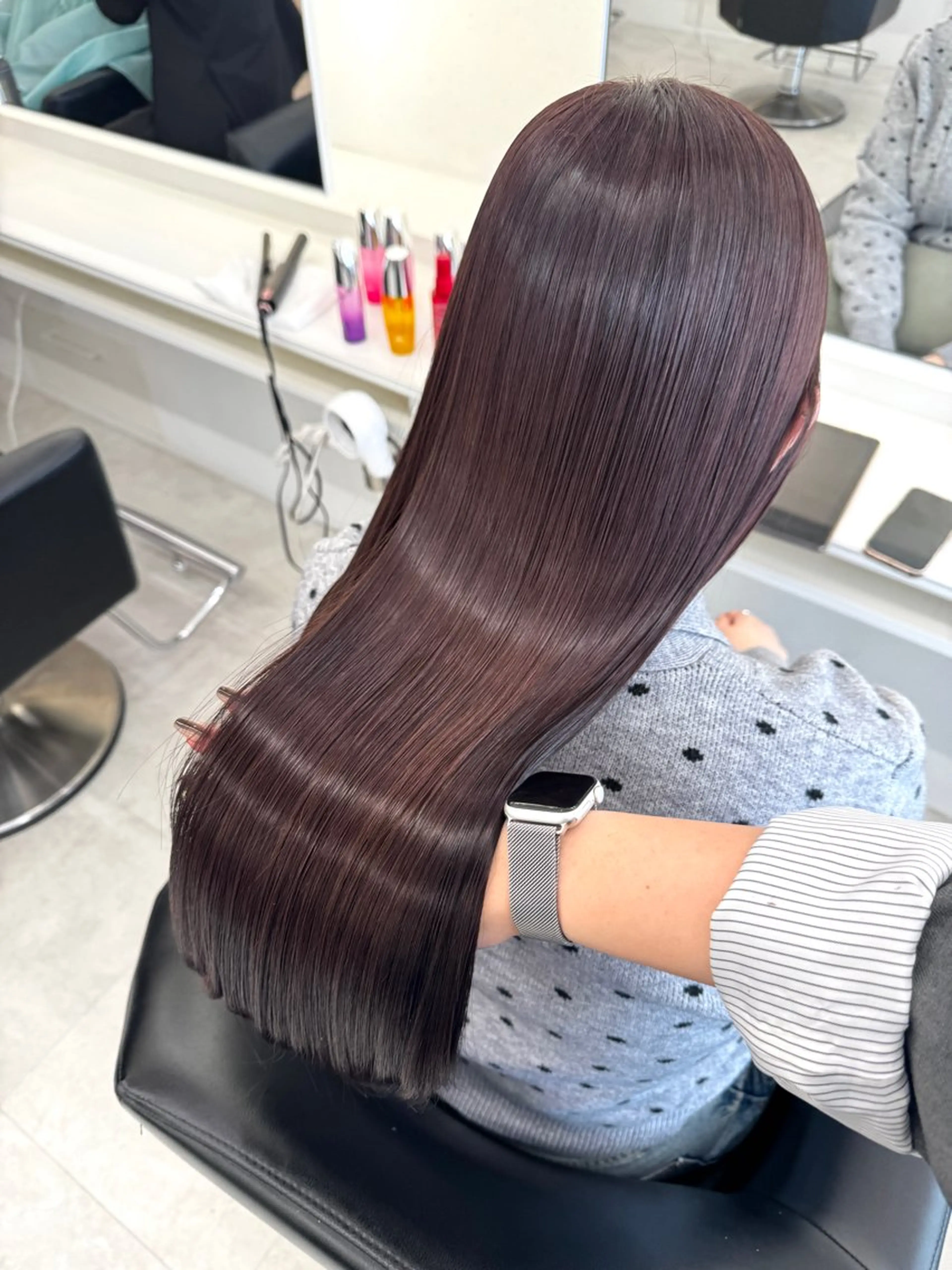 ロング カラー ParveMix 楠本結菜のヘアスタイル