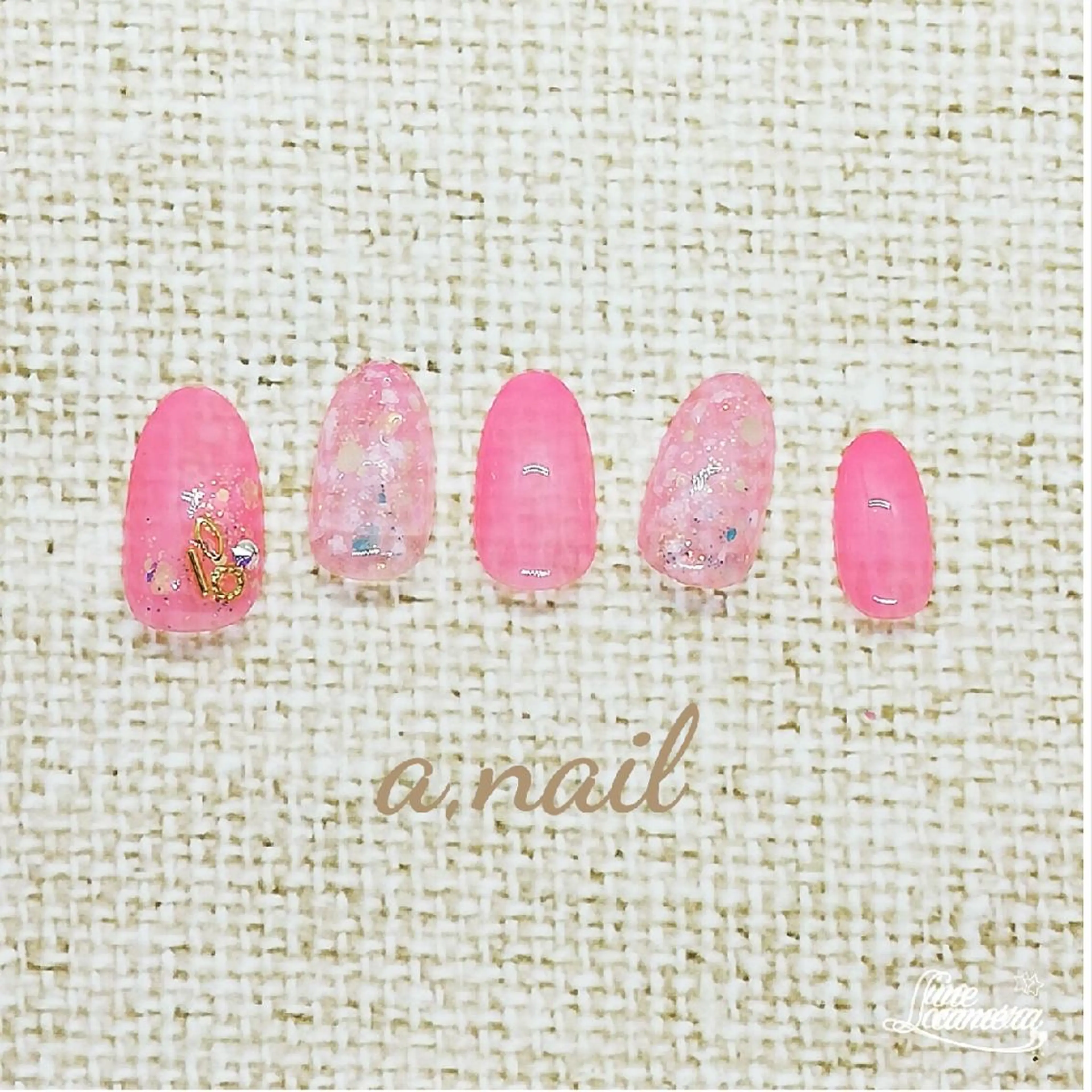 ネイル ストーンネイル ハンドネイル ネイルサロン エーネイルのネイルデザイン