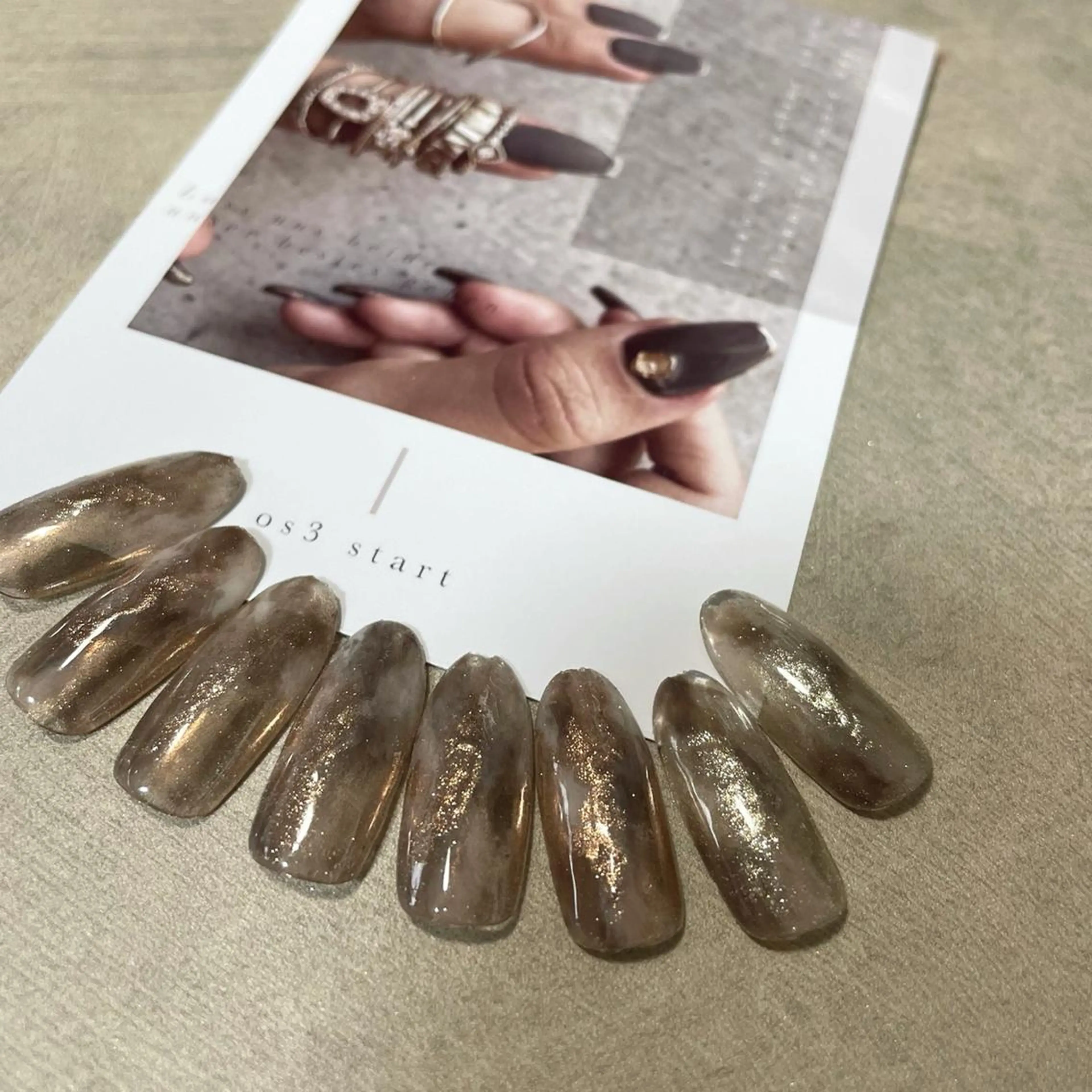 ネイル S. JEWELのネイルデザイン