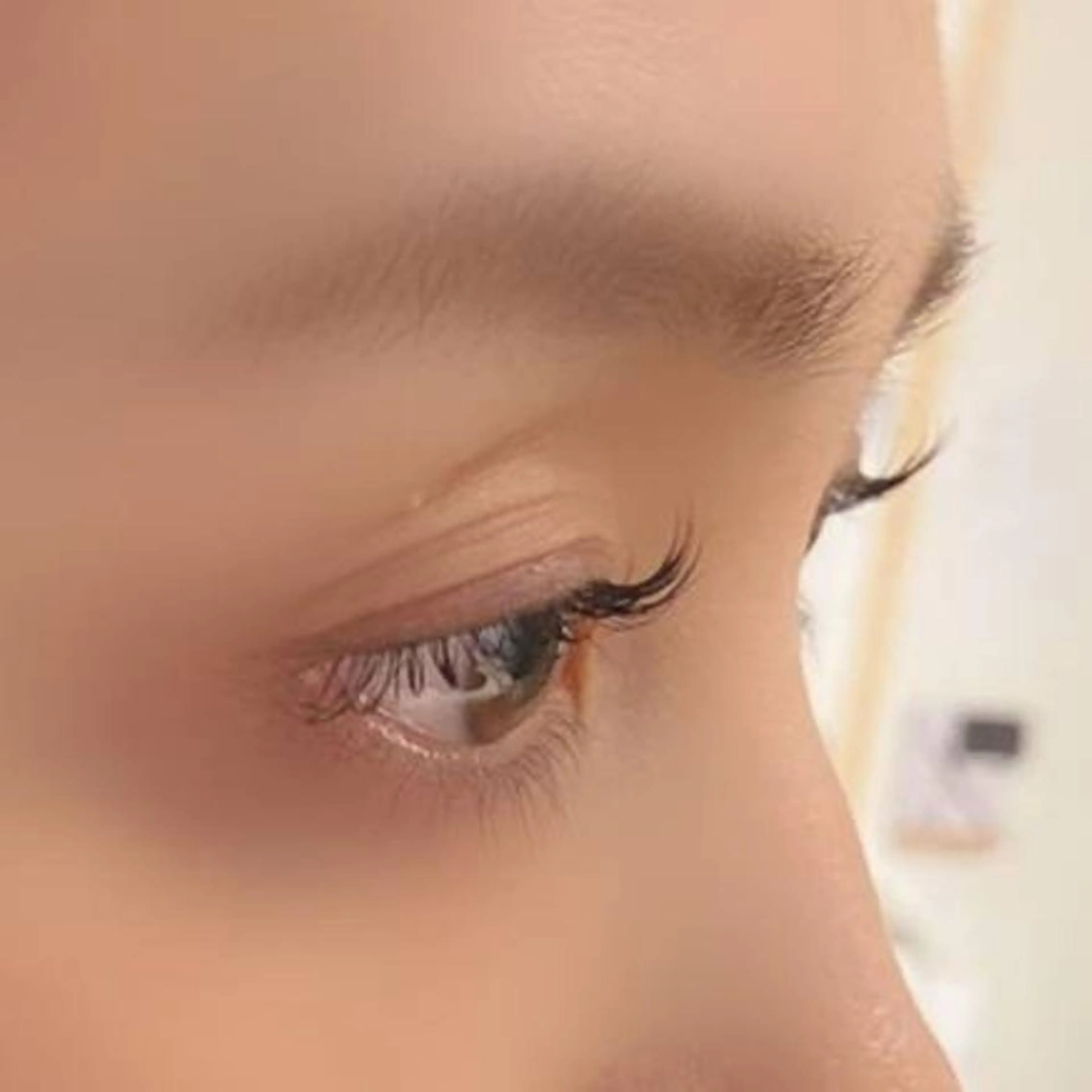 マツエク・マツパ パリジェンヌラッシュリフト EMMA plus．のマツエク・マツパデザイン