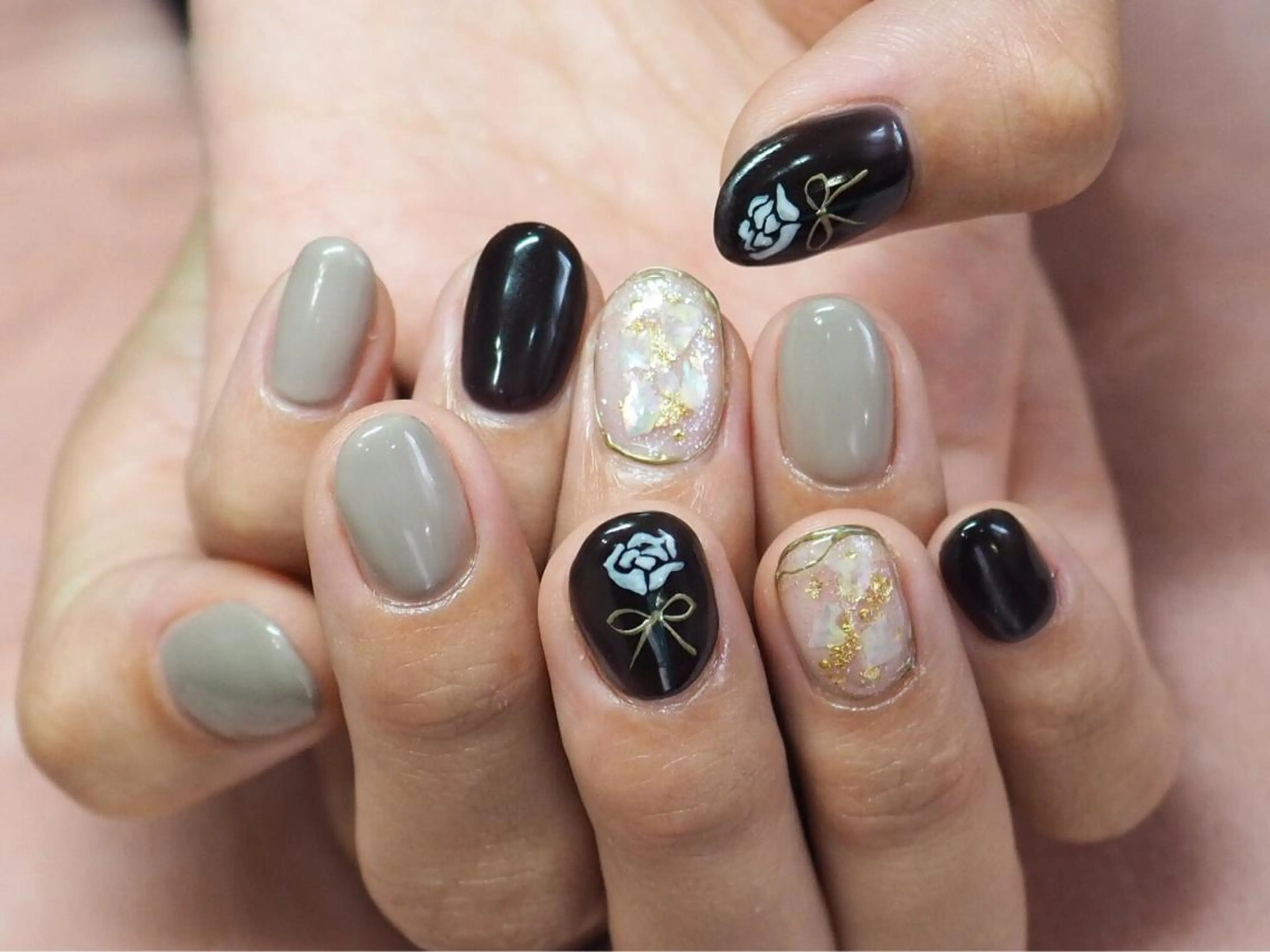 ネイル トップネイリスト Ribbon立川店のネイルデザイン