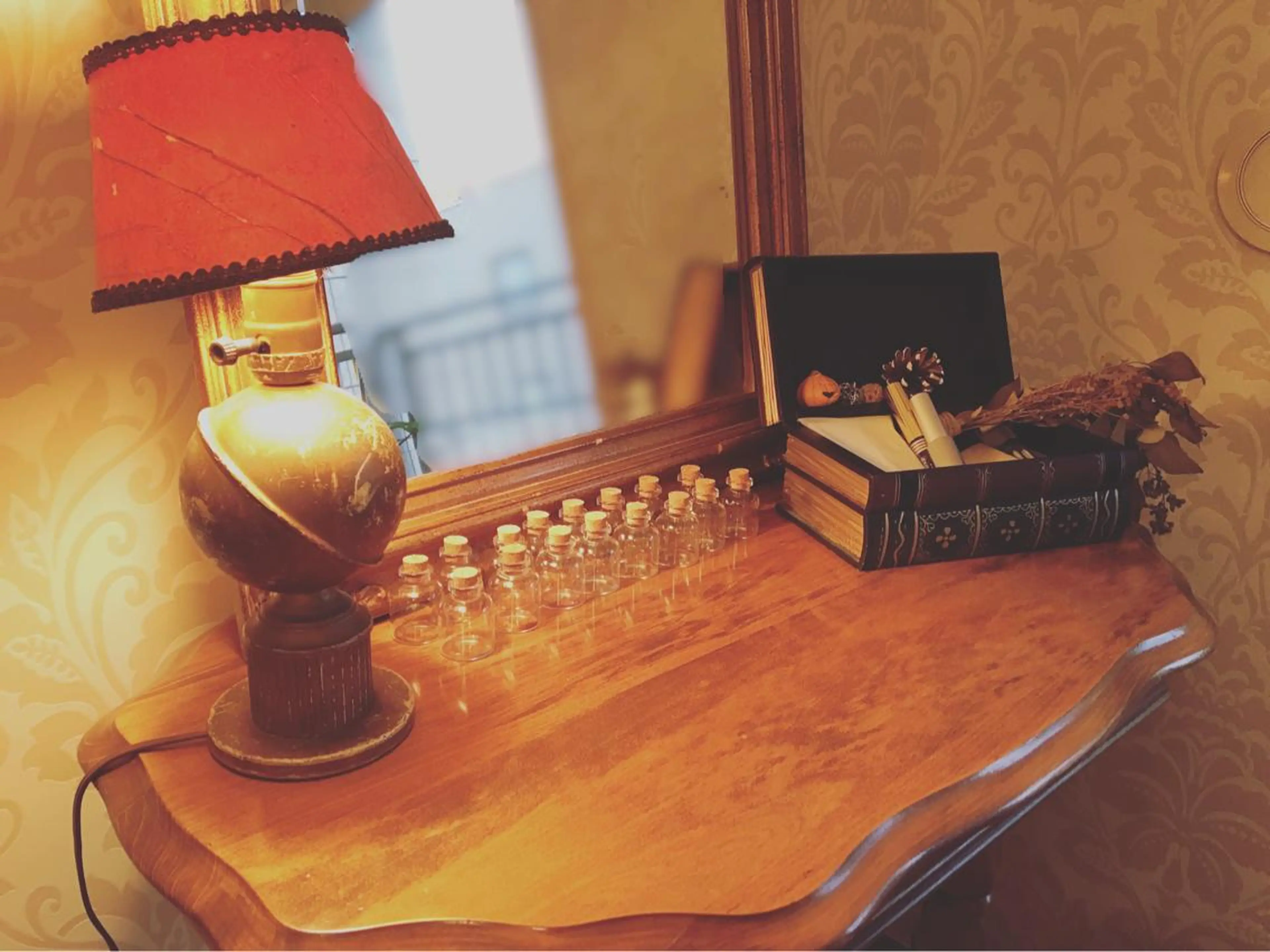 カラー マツエク・マツパ UEYAMA eyelistのエステ・リラクイメージ