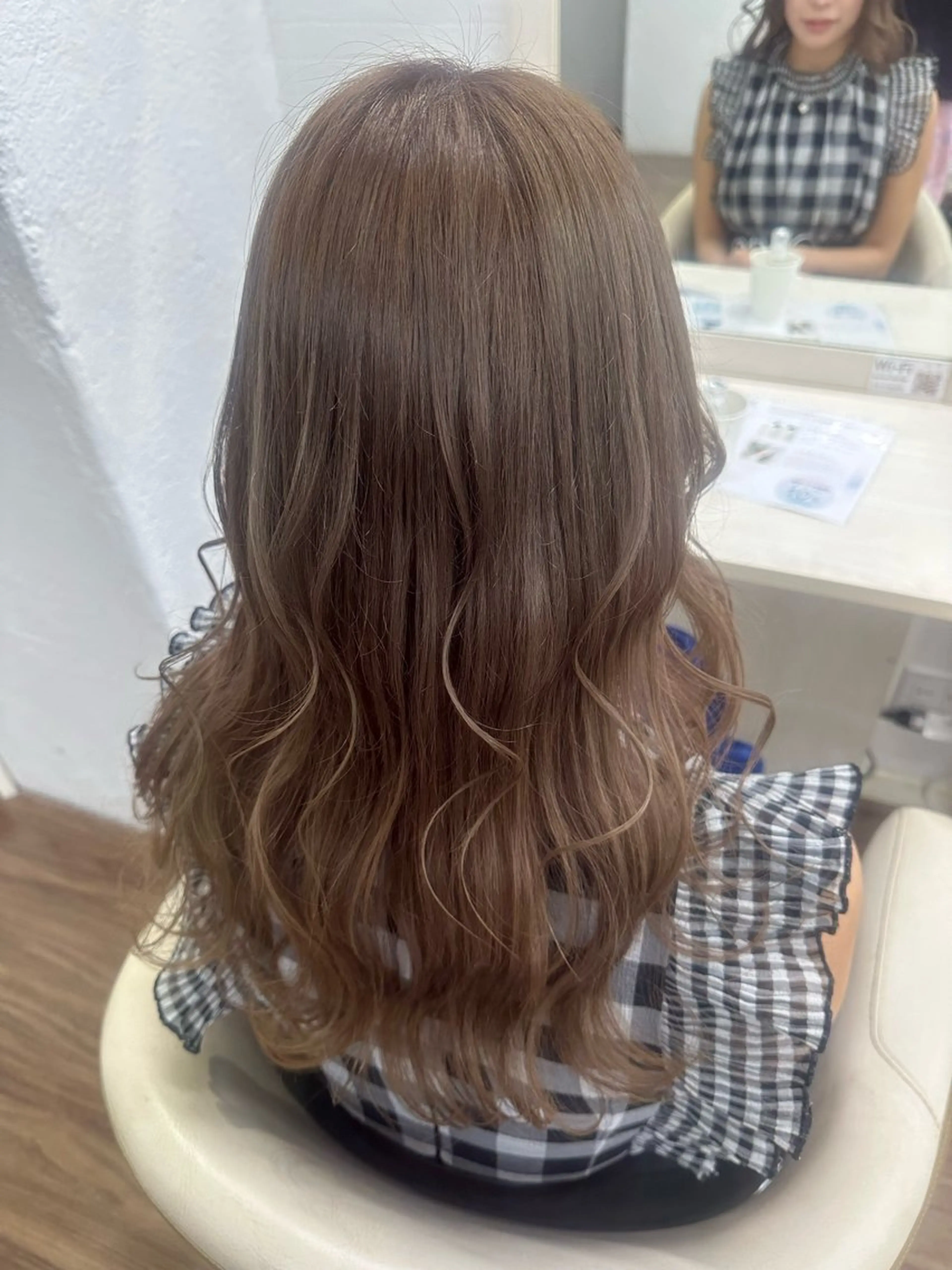 ロング カラー ハイトーンカラー トリートメント ヘアカラー トリートメント GLOSS 心斎橋 山上のヘアスタイル