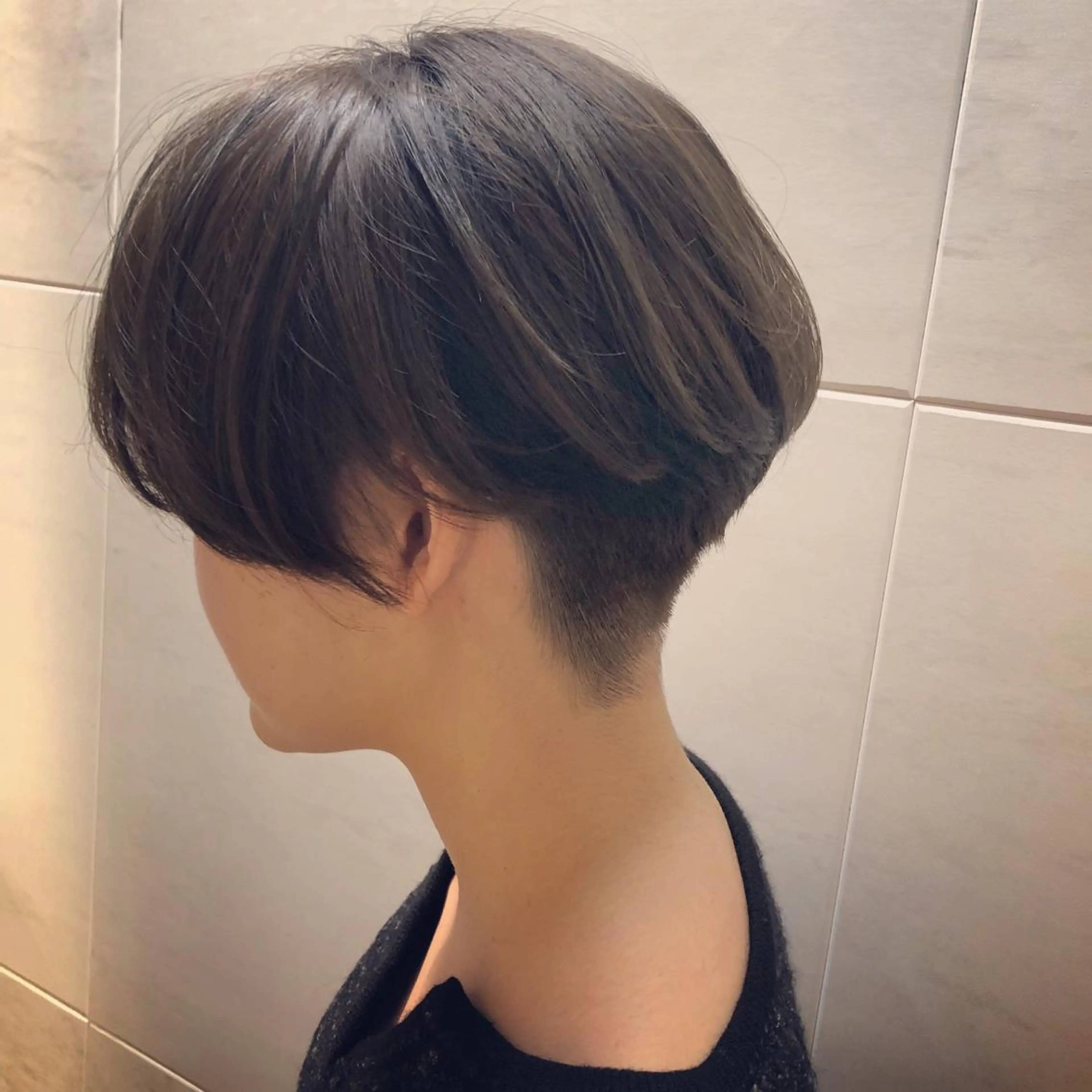 ショート カラー 髪質改善🌈縮毛矯正 荻原　達矢のヘアスタイル