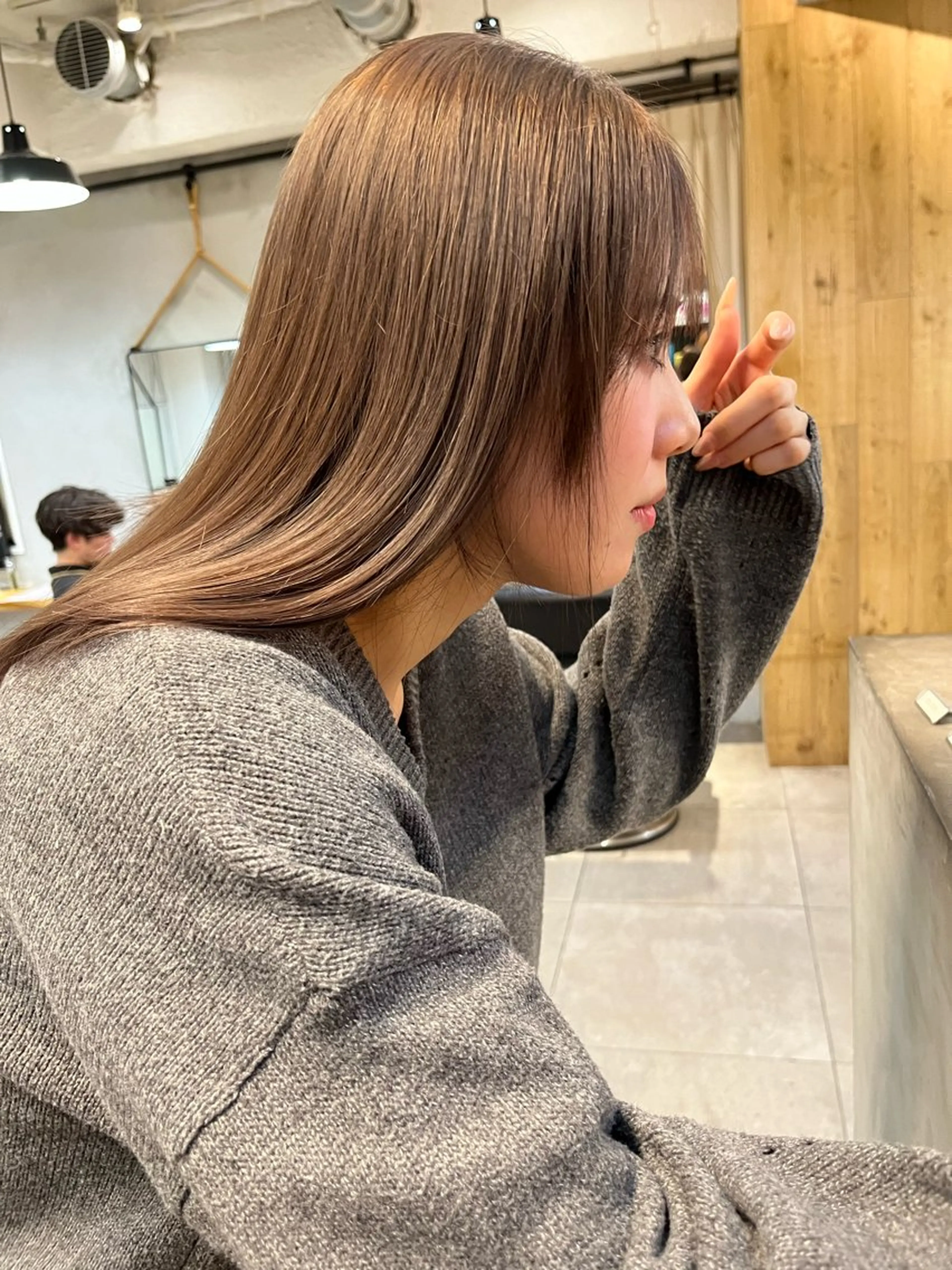 ミディアム カラー ヘアカラー トリートメント 赤み消しカラー/ ナチュラル/トモキのヘアスタイル