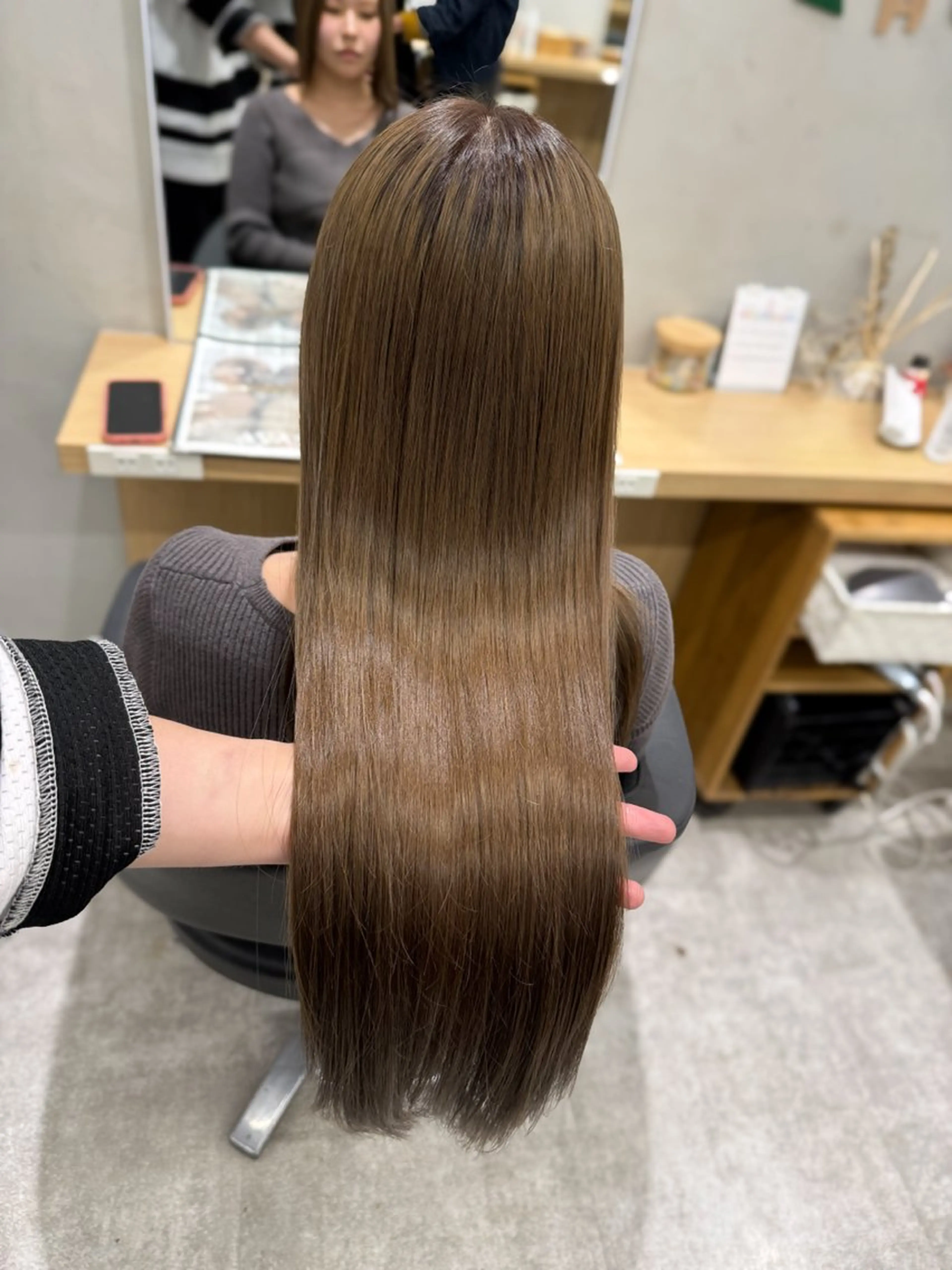 ロング カラー ブリーチ ケアブリーチ ハイトーンカラー ヘアカラー トリートメント 巻ける髪質改善🫧ハ イライト/永田汰伊智のヘアスタイル