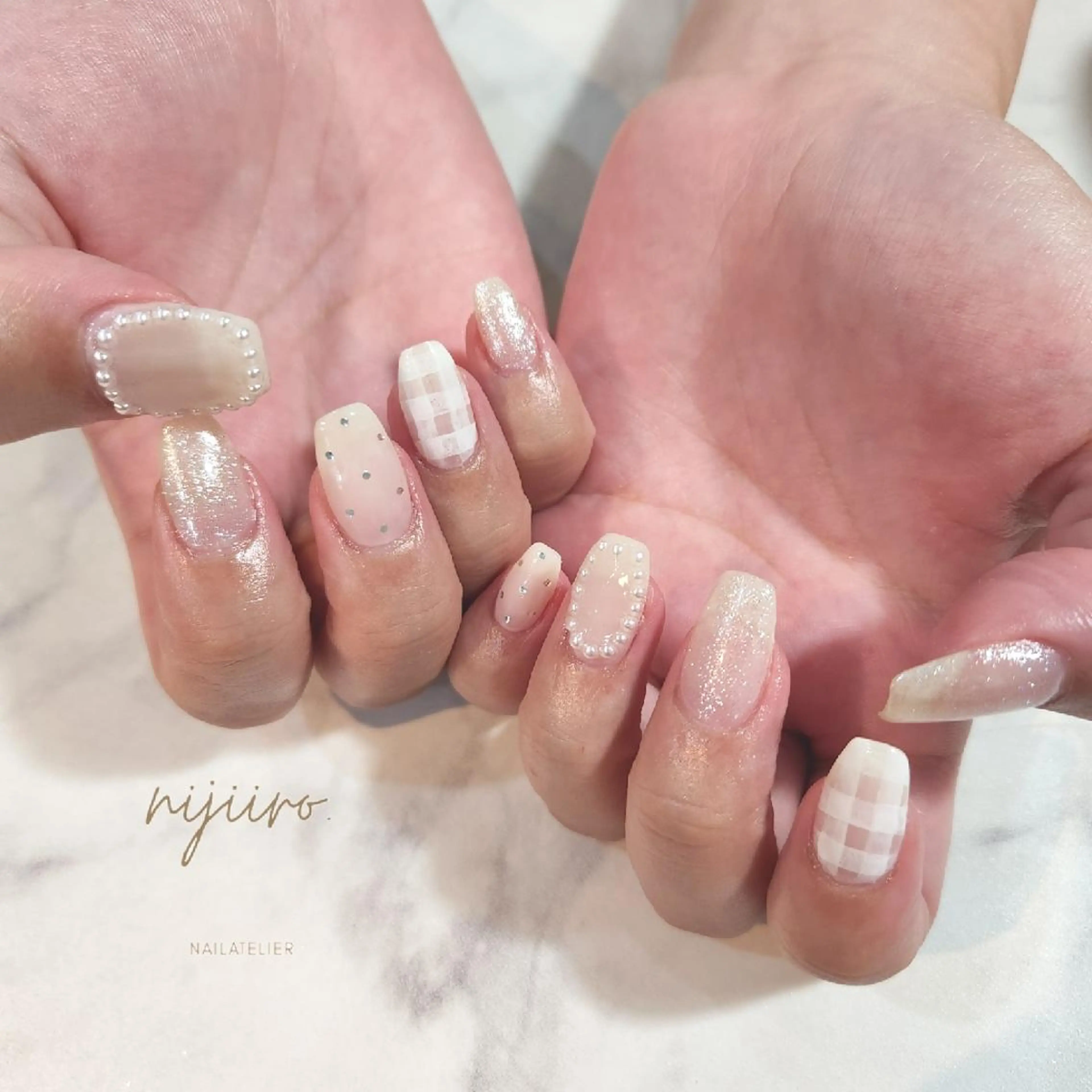 ネイル ハンドネイル nijiiro🌈 サトウのネイルデザイン