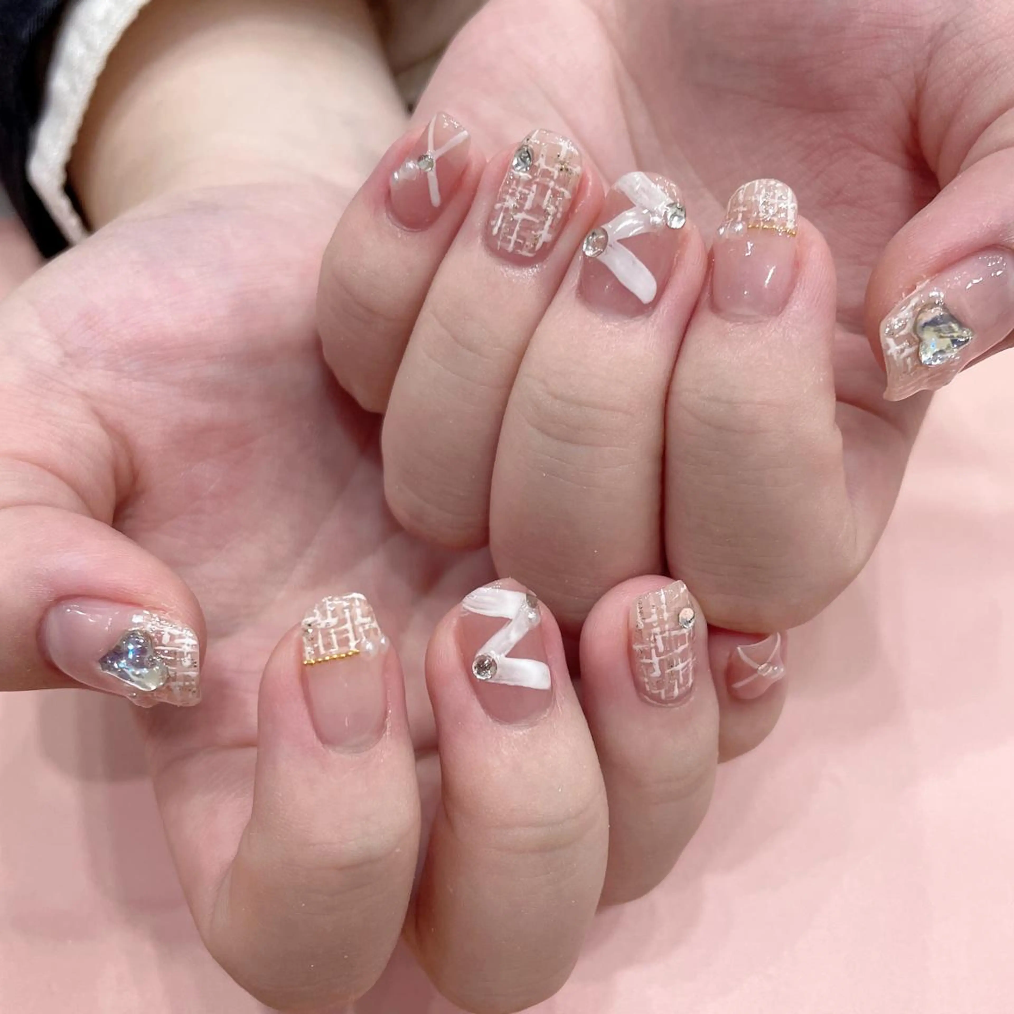 ネイル The Bomのマツエク・マツパデザイン