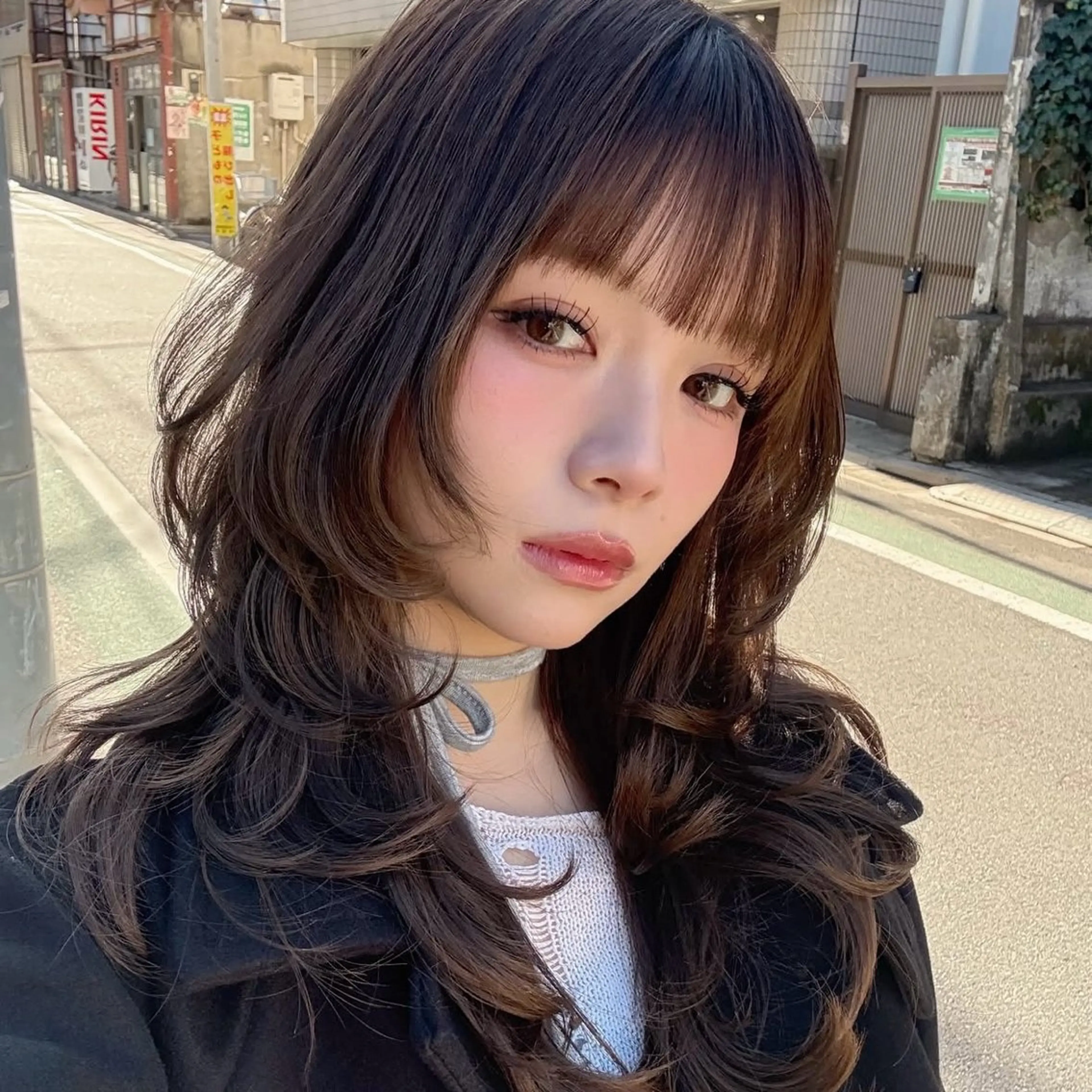 ロング 伸ばしかけ レイヤーカット 小顔カット ヘアカラー 🤍aimi🤍 ウルフ/韓国ヘアのヘアスタイル