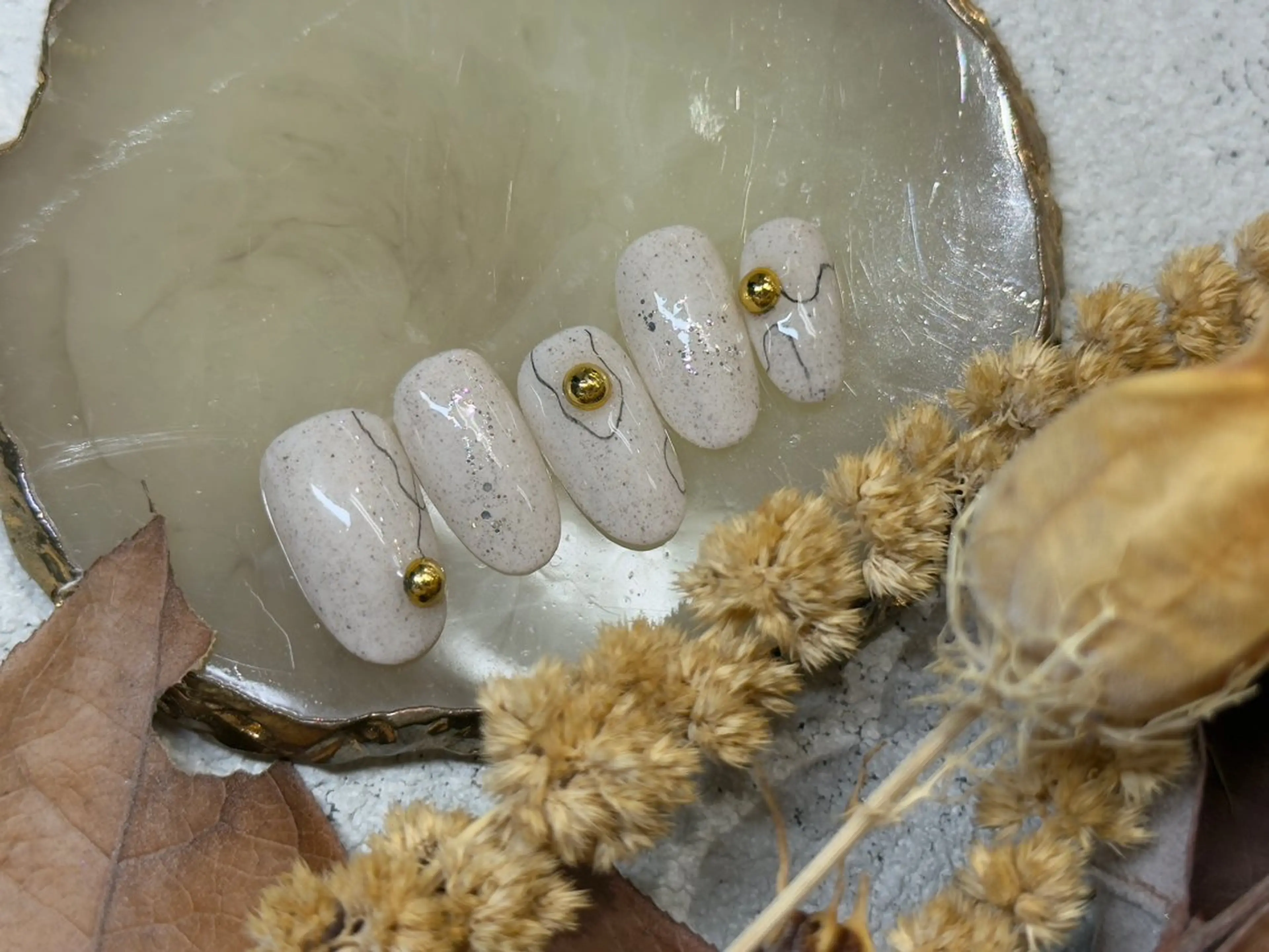 ネイル 小野里 七海のネイルデザイン