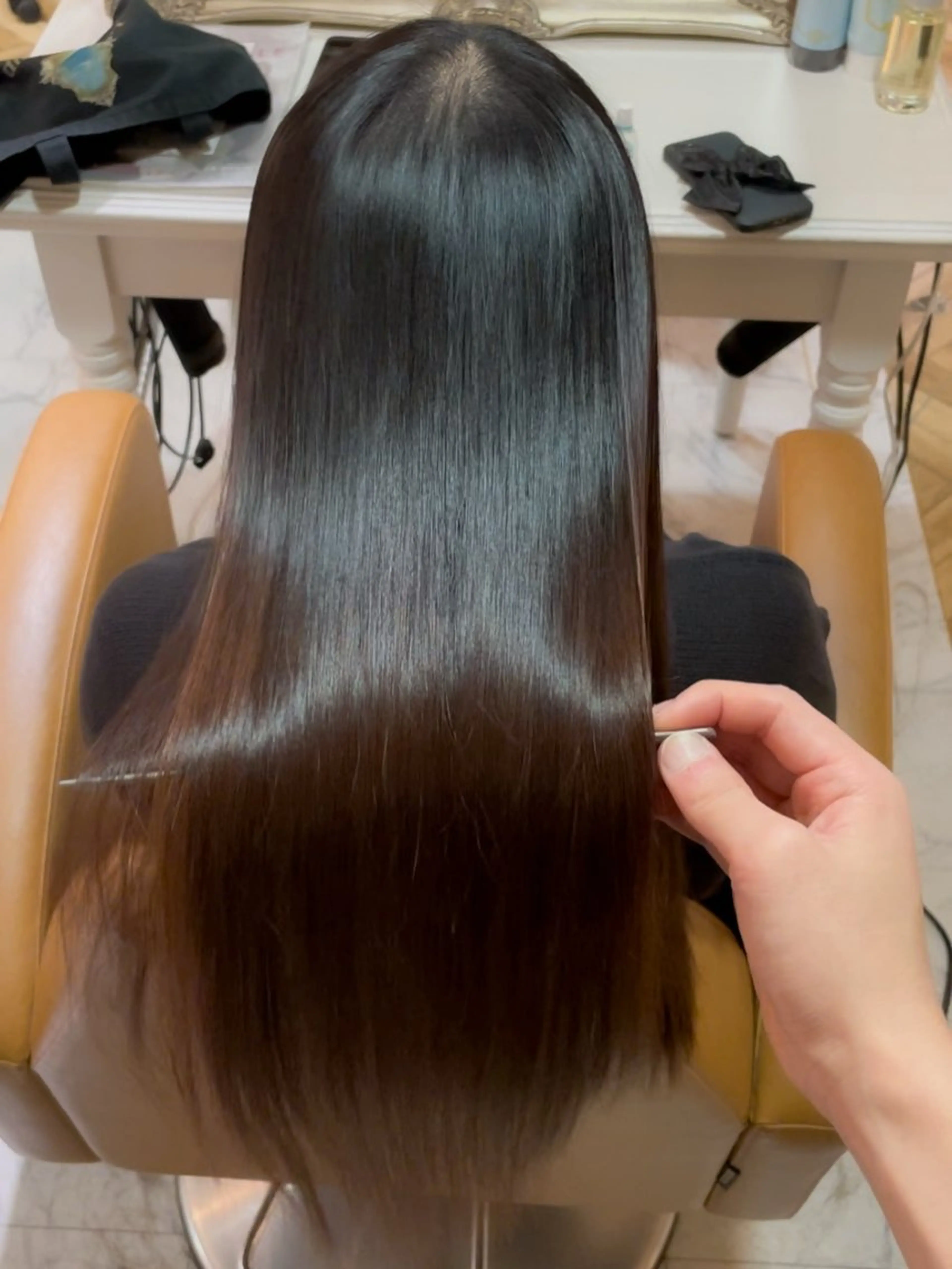 ロング 髪質改善 韓国風ヘア レイヤーカット ロング 縮毛矯正 カット ヘアカラー 縮毛矯正 トリートメント 美髪縮毛矯正🤍 髪質改善/Shinaのヘアスタイル