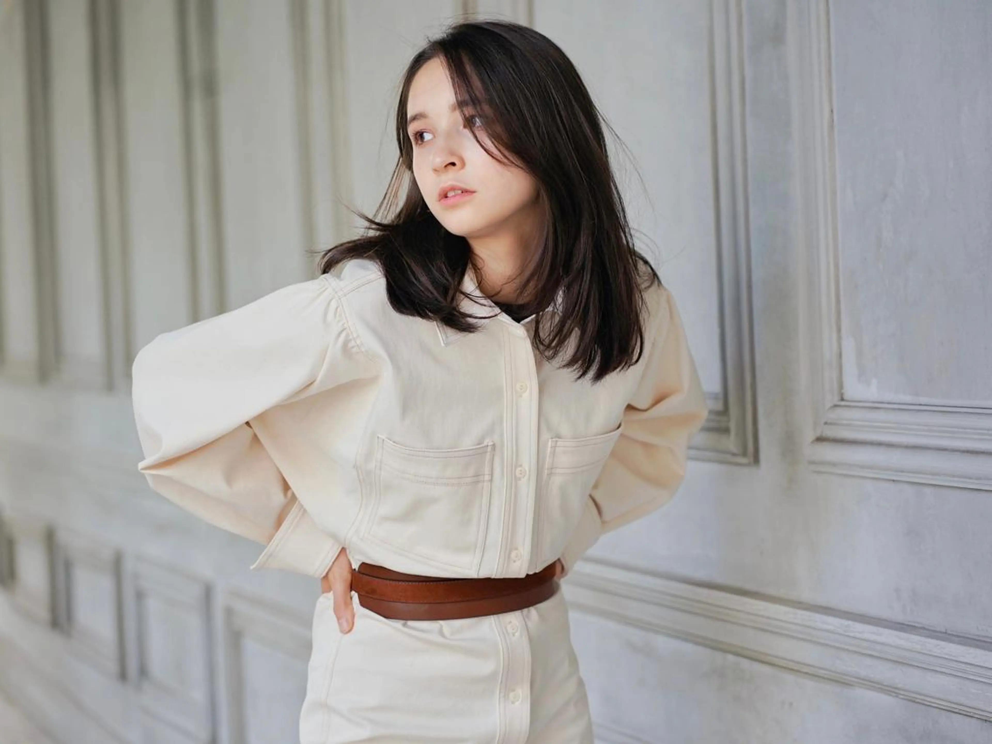 セミロング カラー パーマ ヘアアレンジ アディクシーカラー アッシュ バレイヤージュ ベージュカラー ブリーチ newi grande 横浜店のヘアスタイル