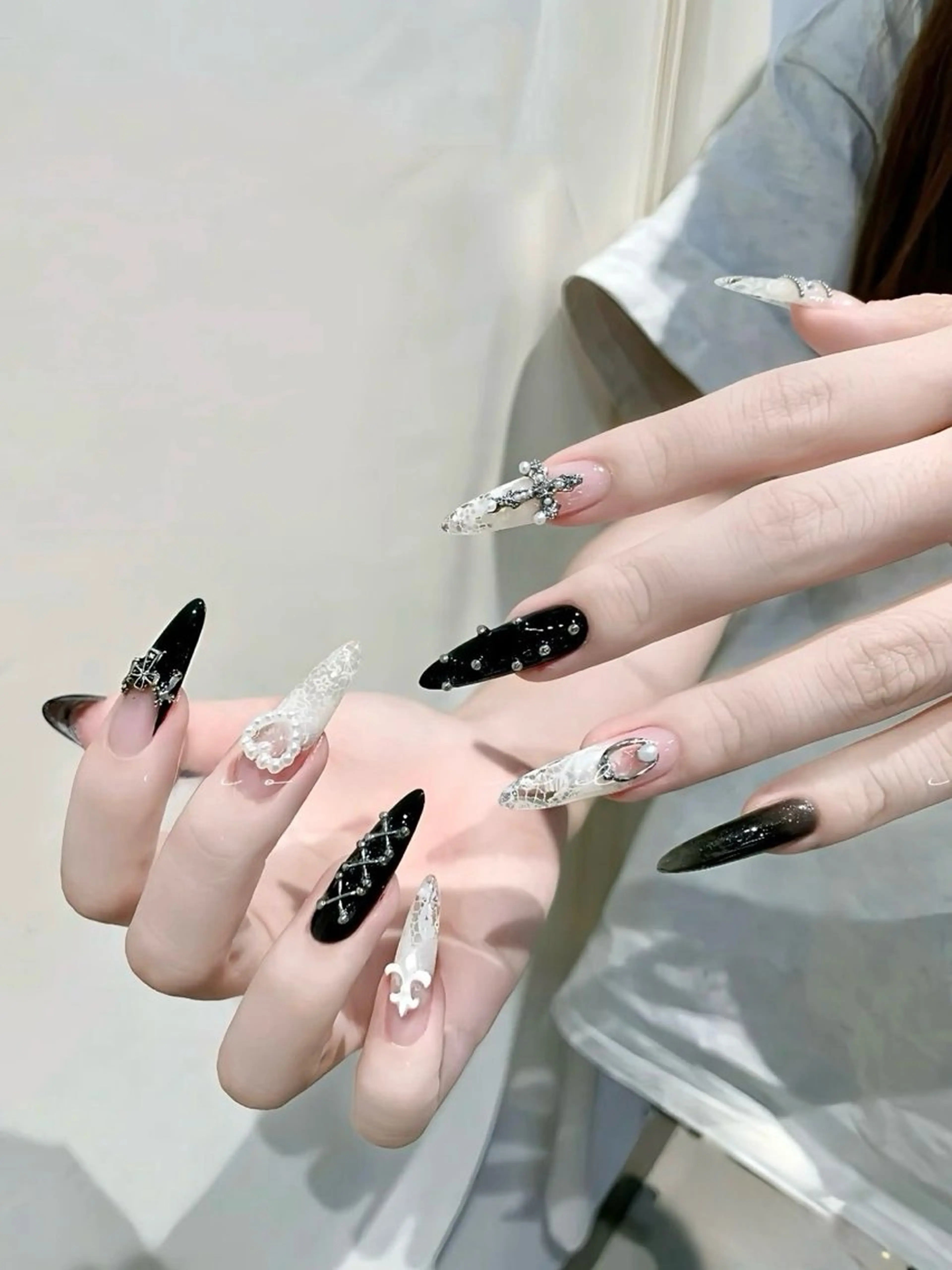 ネイル アートネイル オーロラネイル ブルー チークネイル フットネイル ハンドネイル NICY NAIL 池袋のネイルデザイン