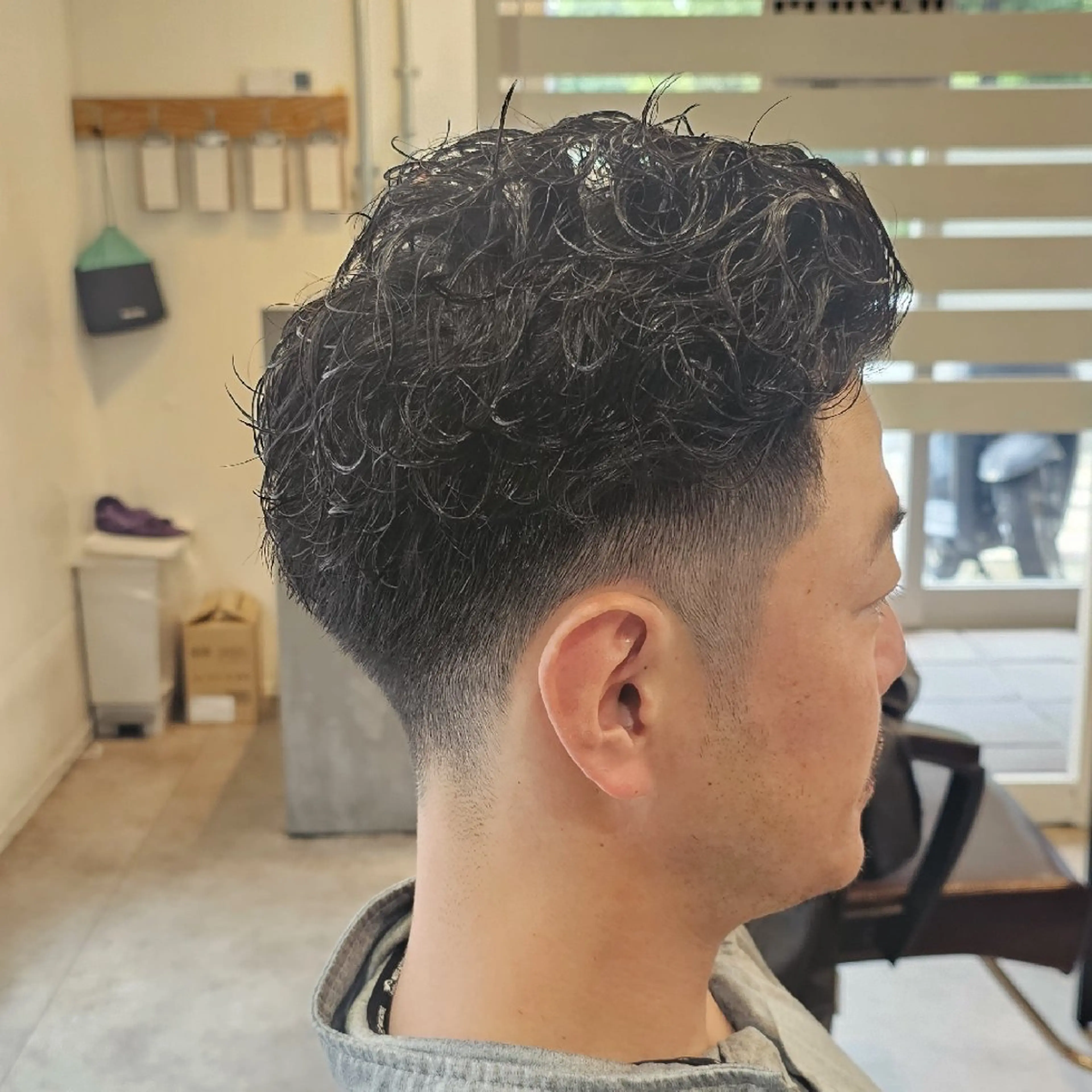 ショート パーマ パーマ MENS HAIR SHOP Good Place&thing所属・安田 大輔のヘアスタイル