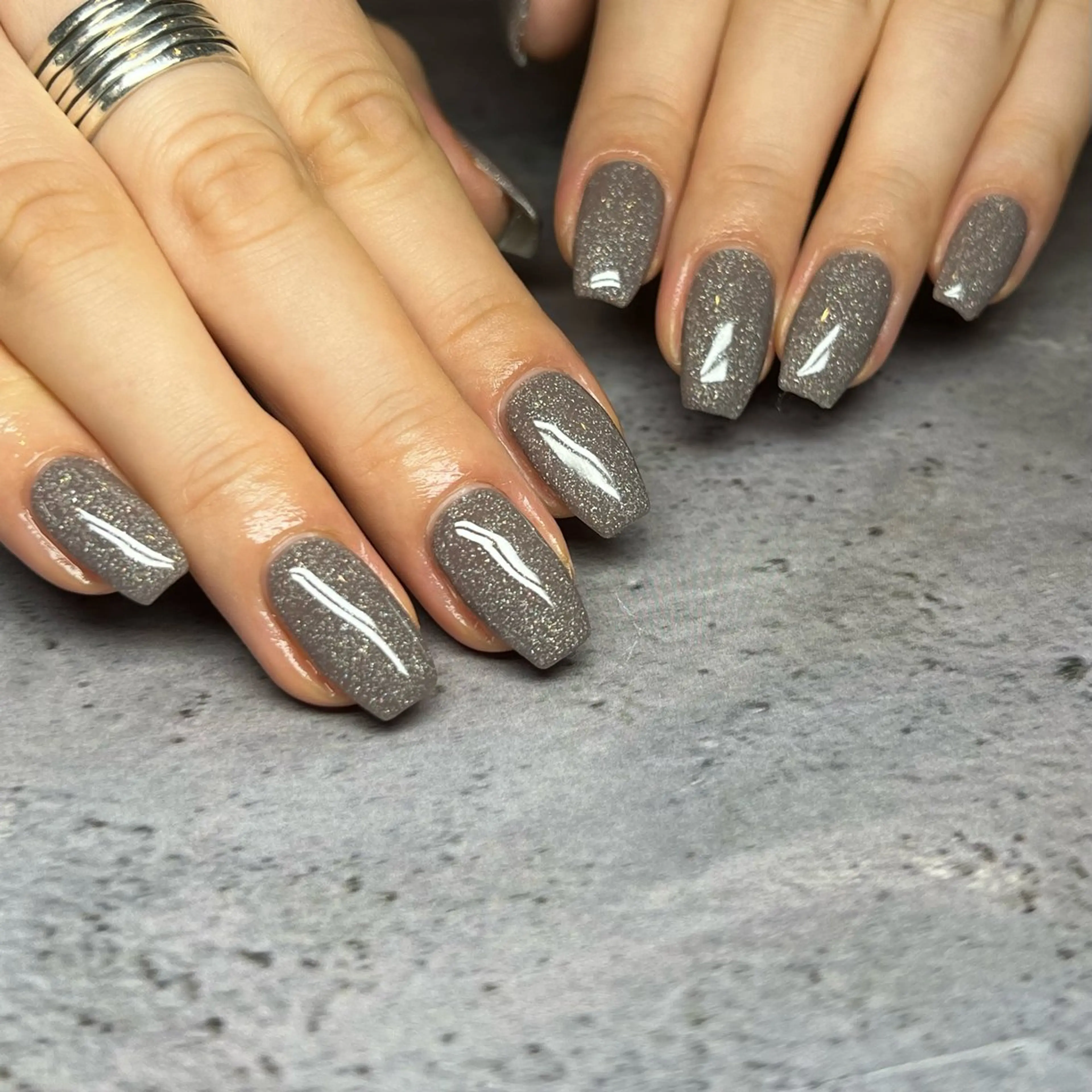 ãã€ã« ãã³ããã€ã« ð«ðð¢ ð§ðð¢ð¥ã®çæ¯ã»ã¢ã€ãããŠã€ã¡ãŒãž