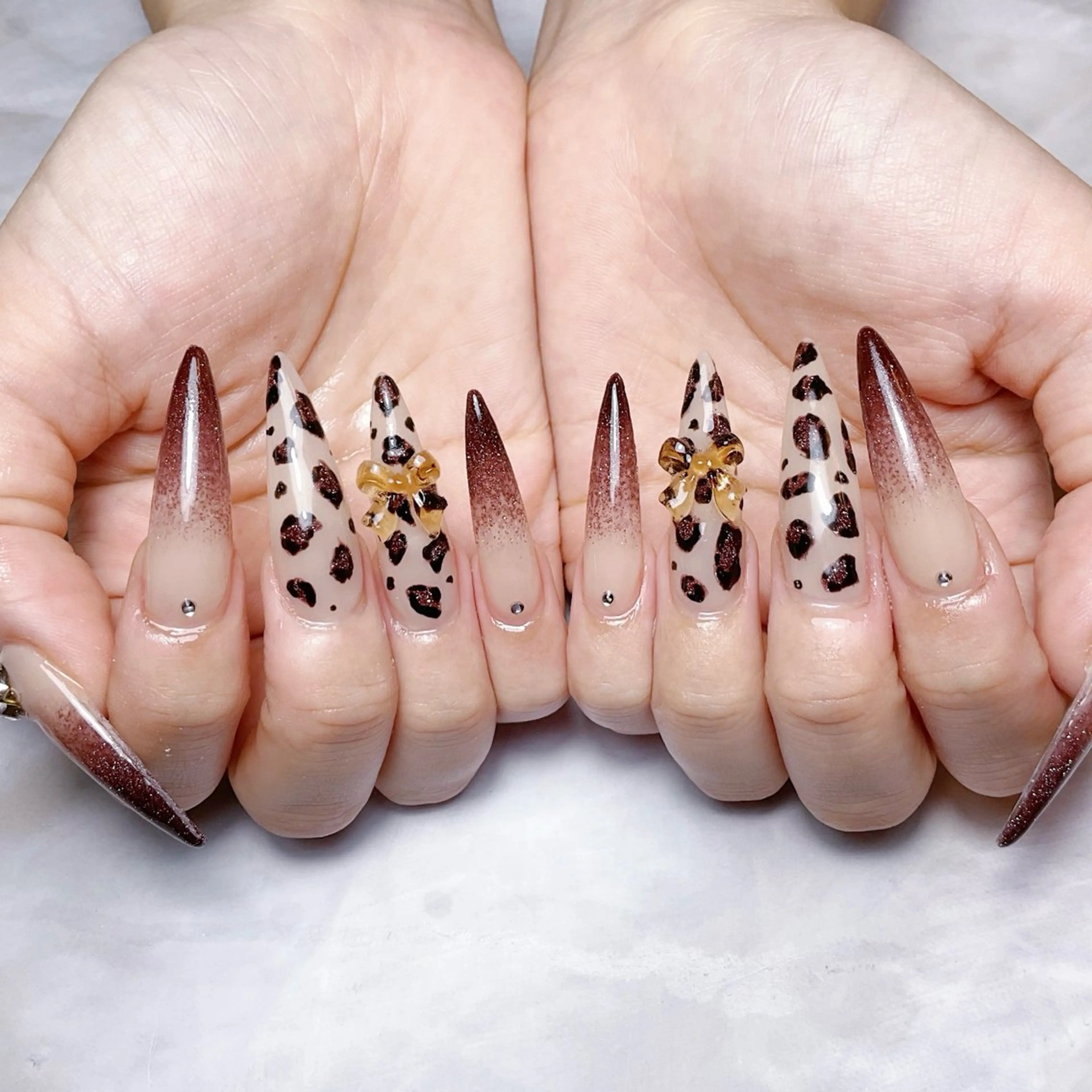 ネイル ハンドネイル 🍭Yun nail hyejin🌸のネイルデザイン