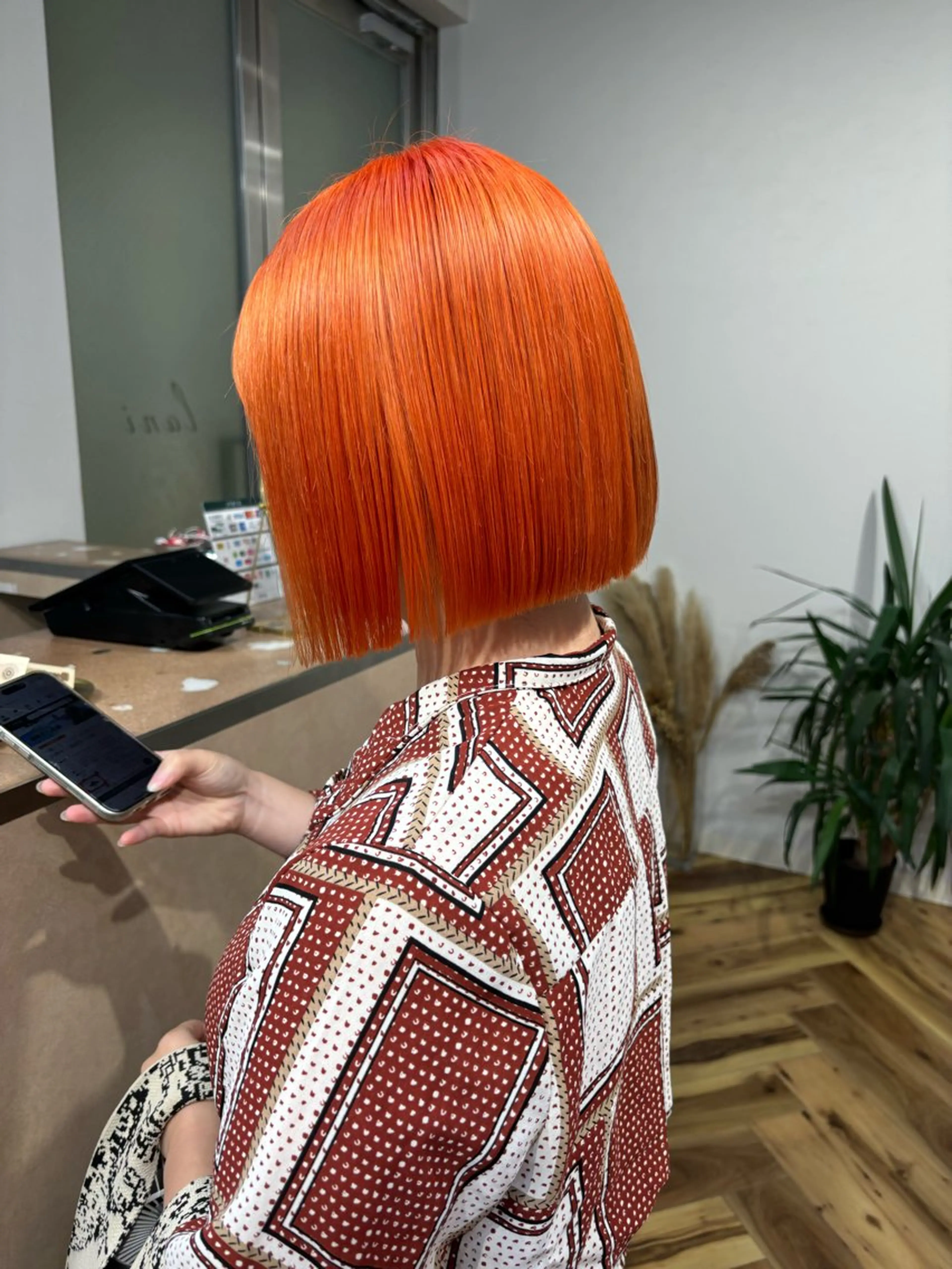 ミディアム カラー オレンジ ボブ ヘアカラー lani hair salon所属・SHOTO ハイトー ン/ブロンドカラーのヘアスタイル