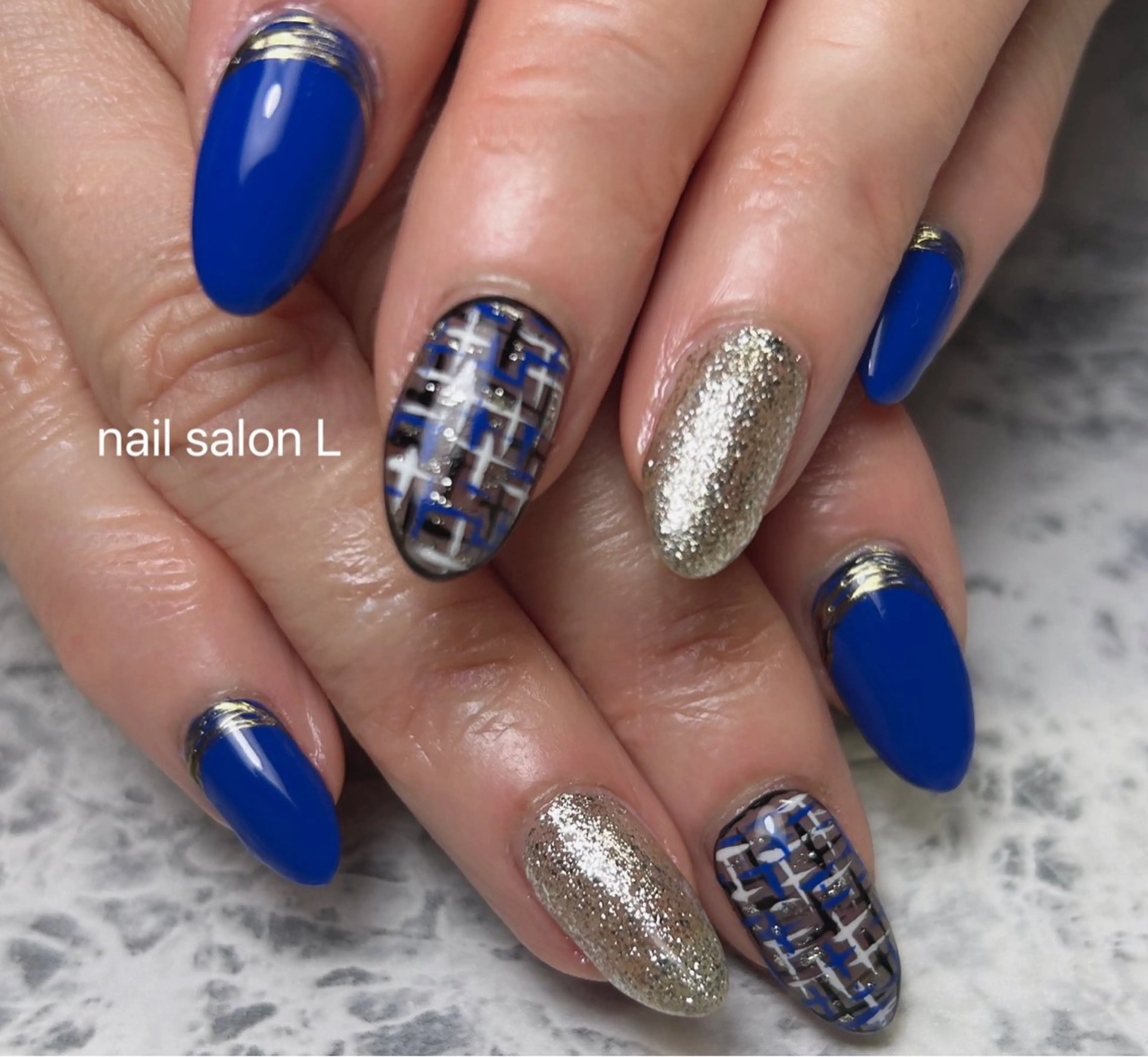 ネイル ブルー ハンドネイル 吉川市 ネイルサロンLのネイルデザイン