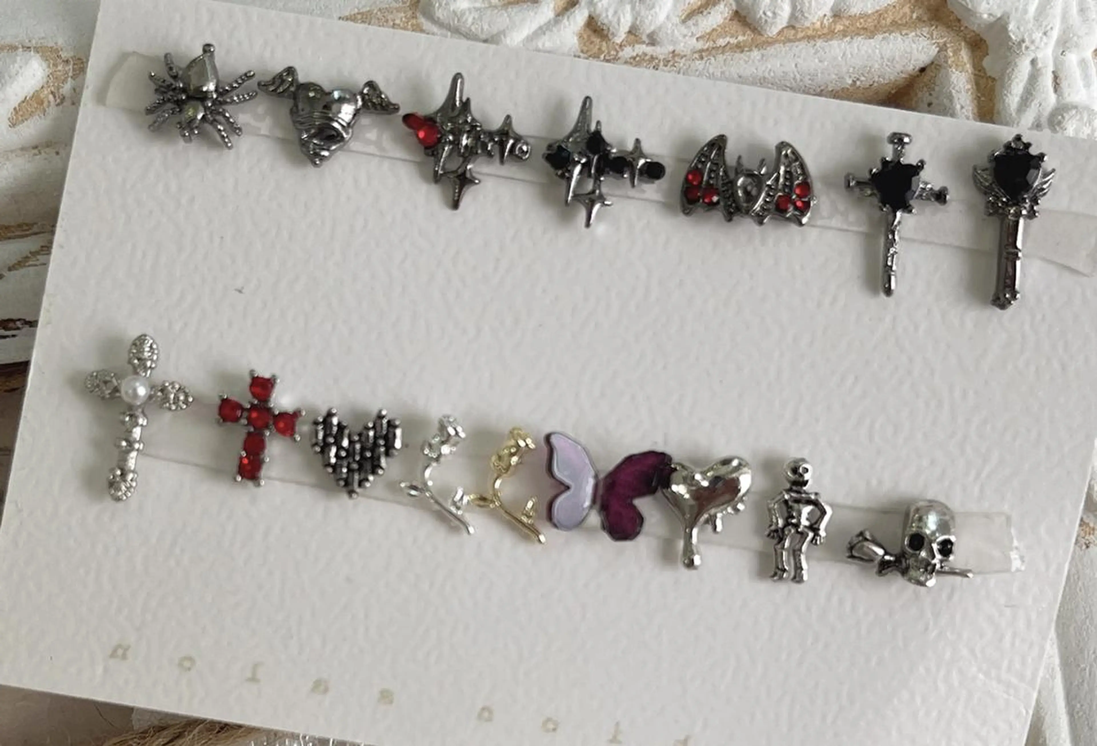 ネイル フットネイル フレンチネイル ガラスフレンチ 韓国ネイル マグネットネイル AB マツエクネイルサロンのマツエク・マツパデザイン