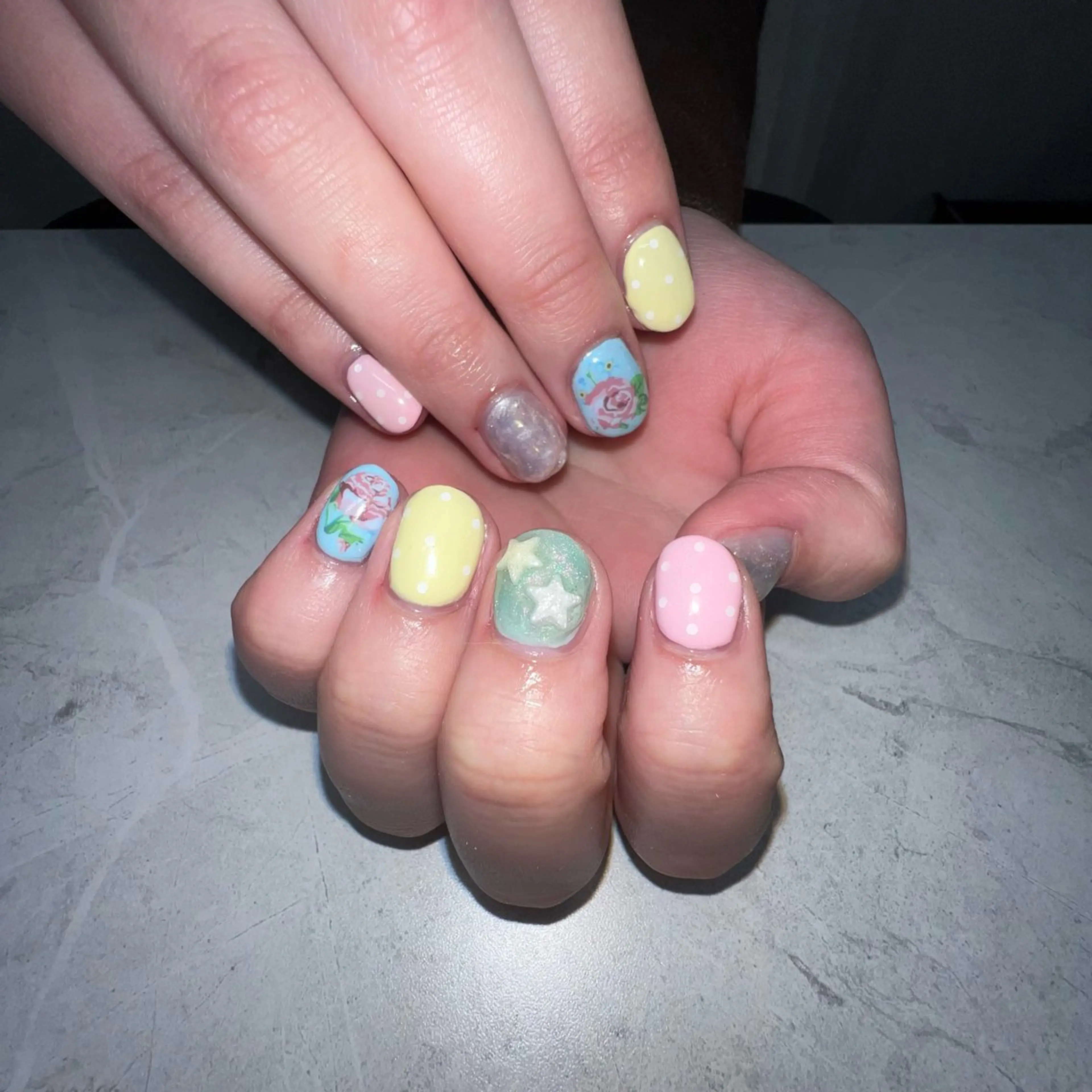 ネイル ハンドネイル 谷井 清嘉のネイルデザイン