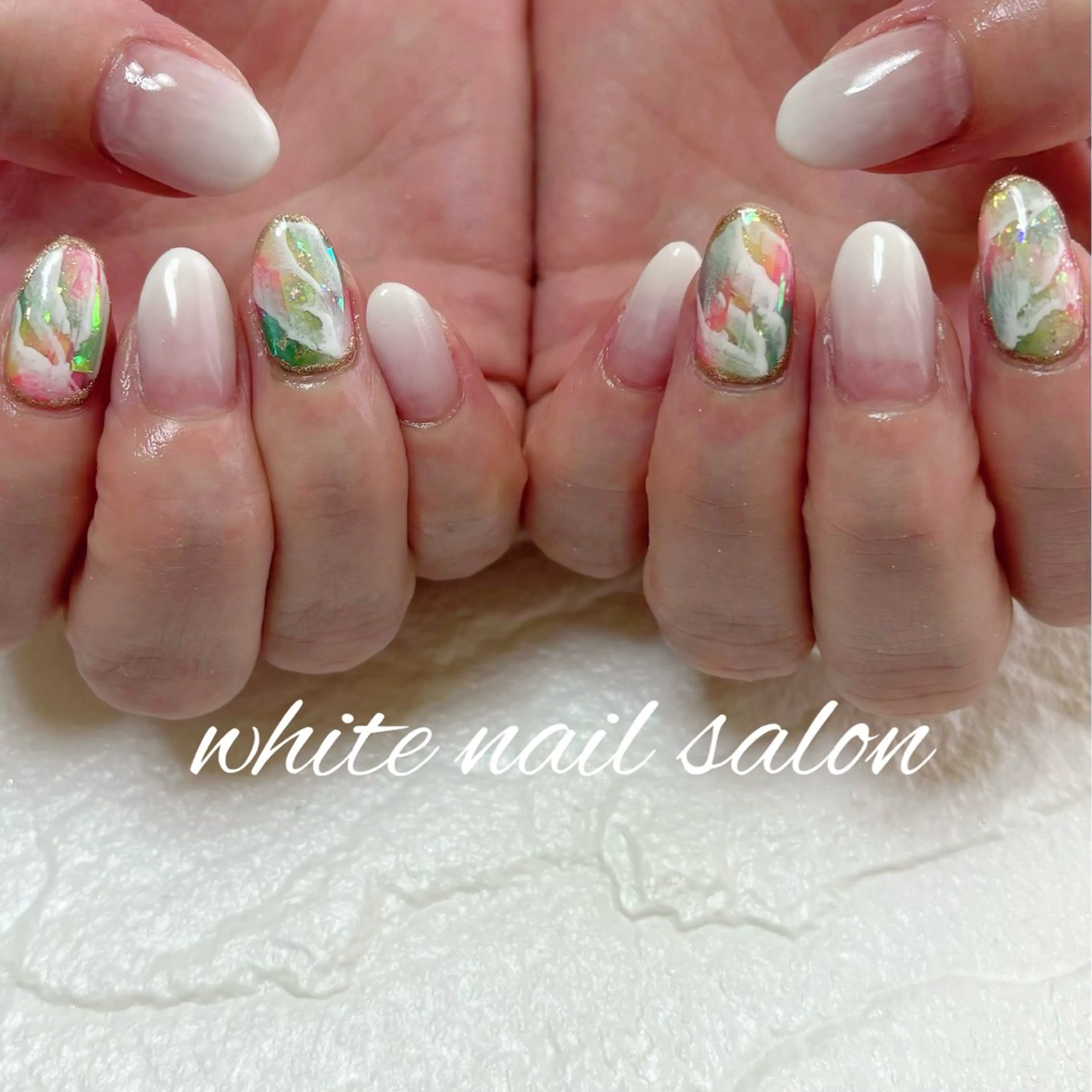 ネイル ホワイト ハンドネイル white nail salonのネイルデザイン
