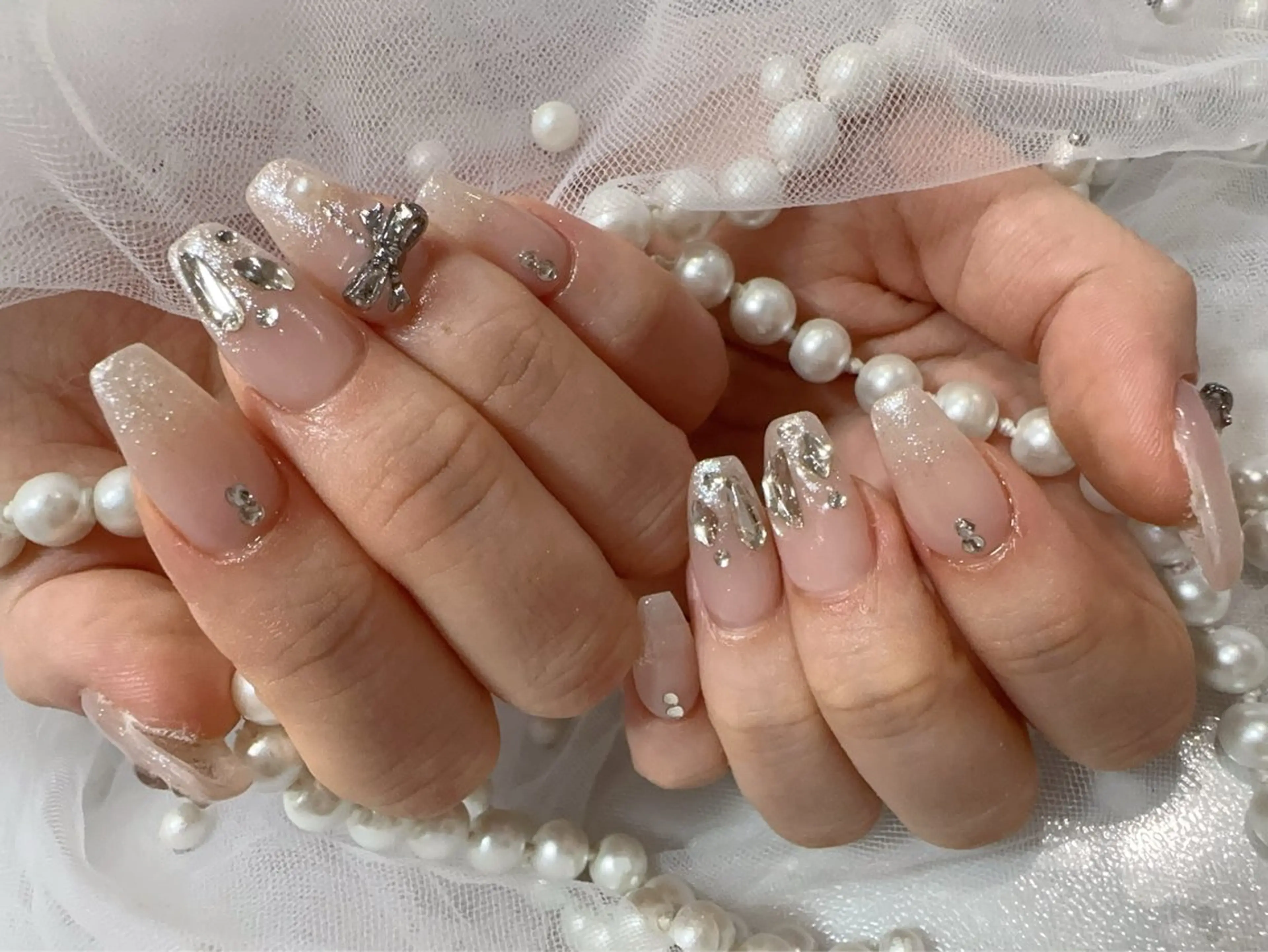 ネイル アートネイル フラッシュネイル フレンチネイル ジェルネイル ガラスフレンチ ハンドネイル You&Me Miyuのネイルデザイン